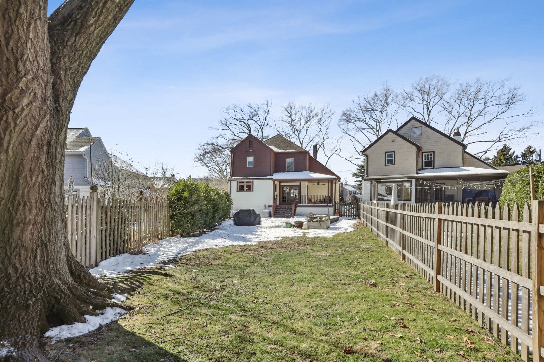 25 Claremont Ave 
