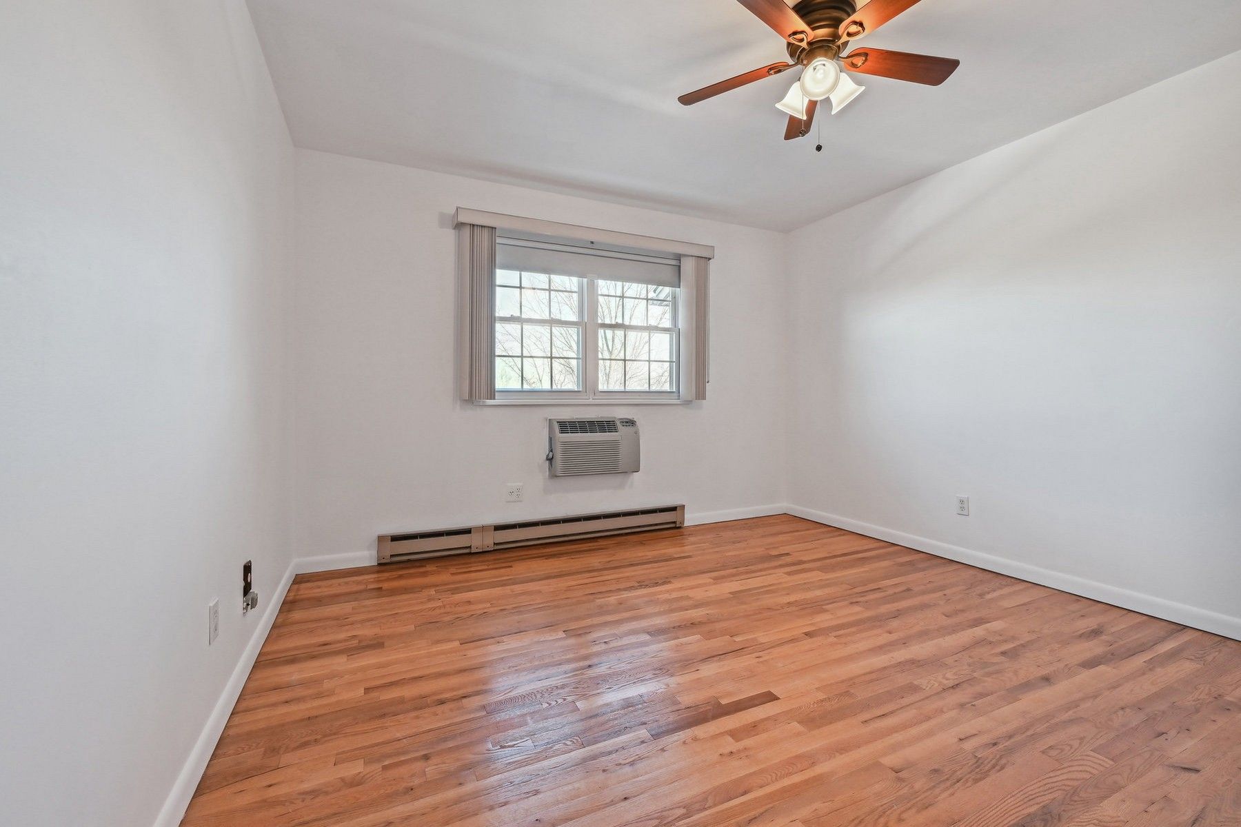 355 Broad St Unit# B6
