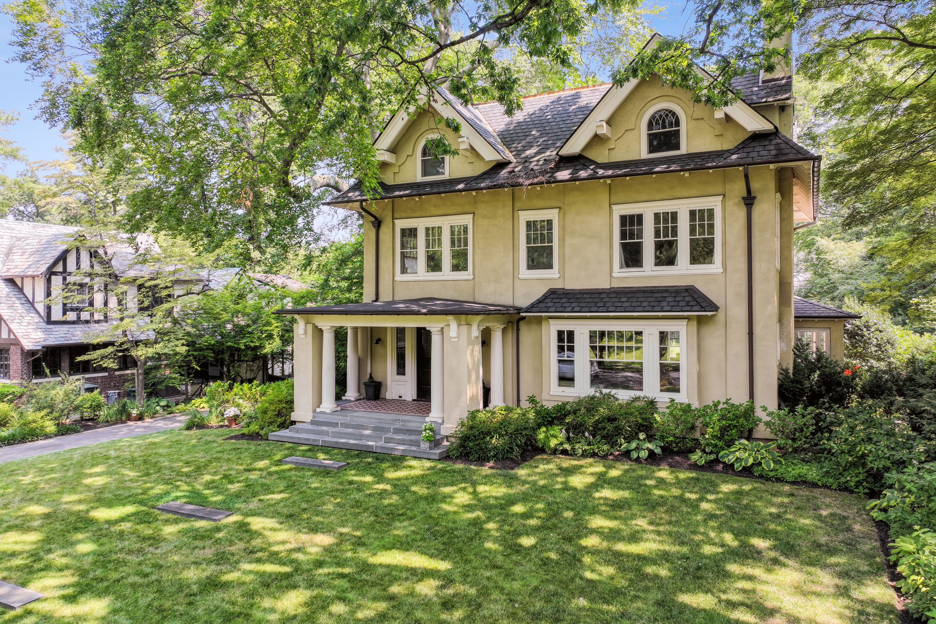 305 Hartford Rd 