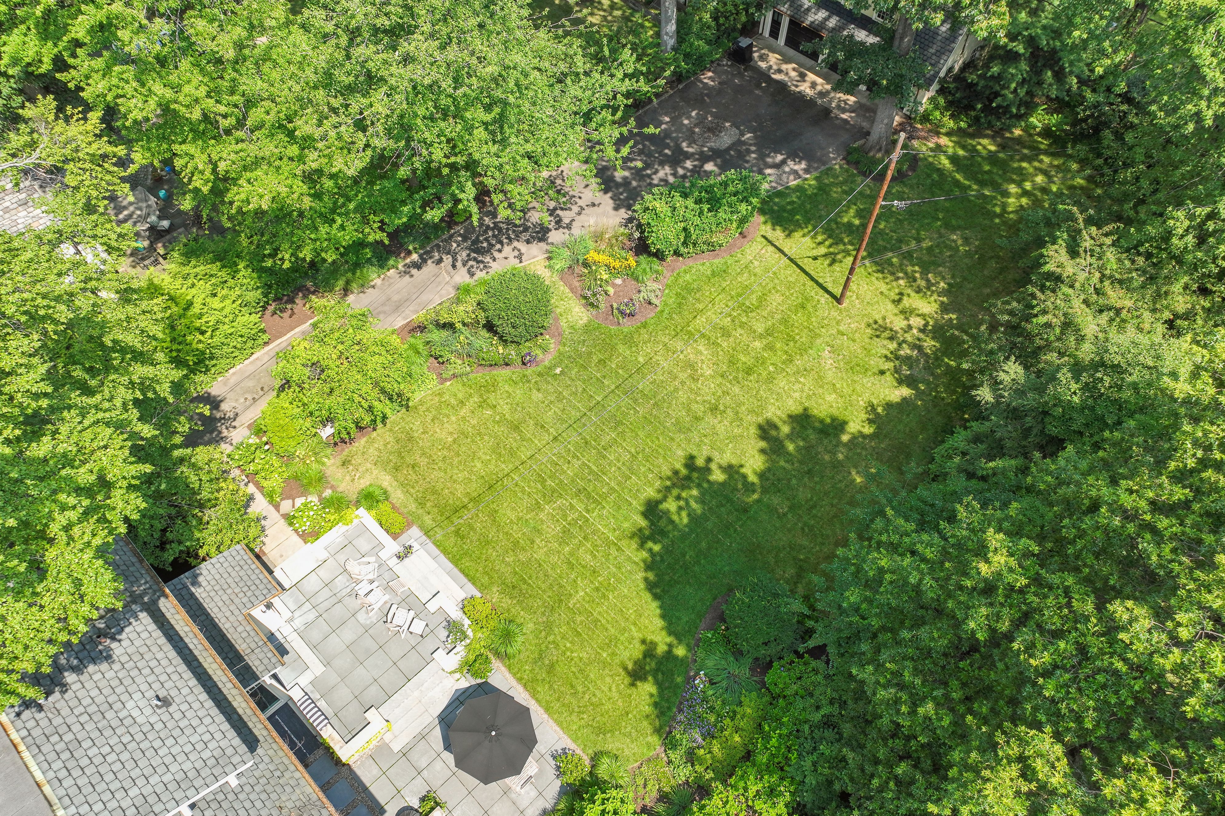 305 Hartford Rd 