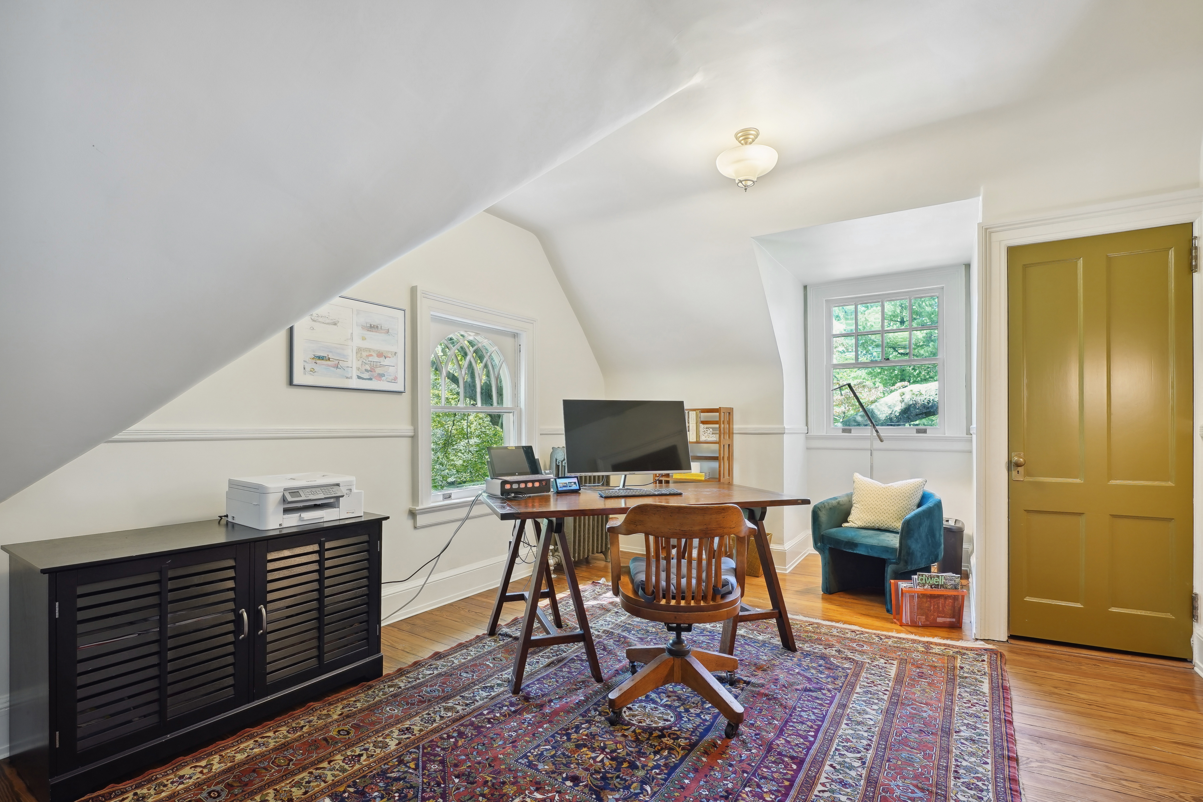 305 Hartford Rd 