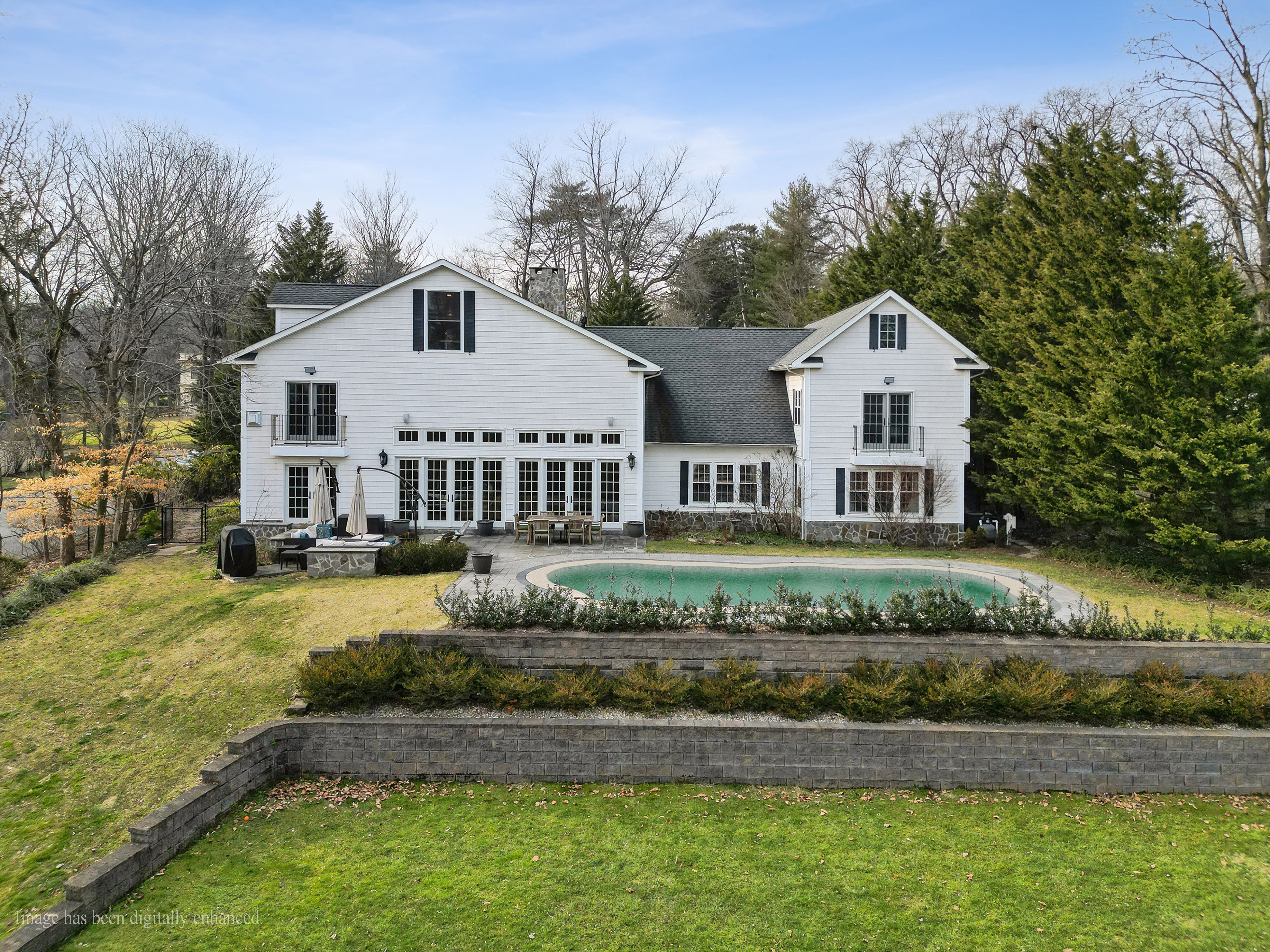 35 Glen Ave 