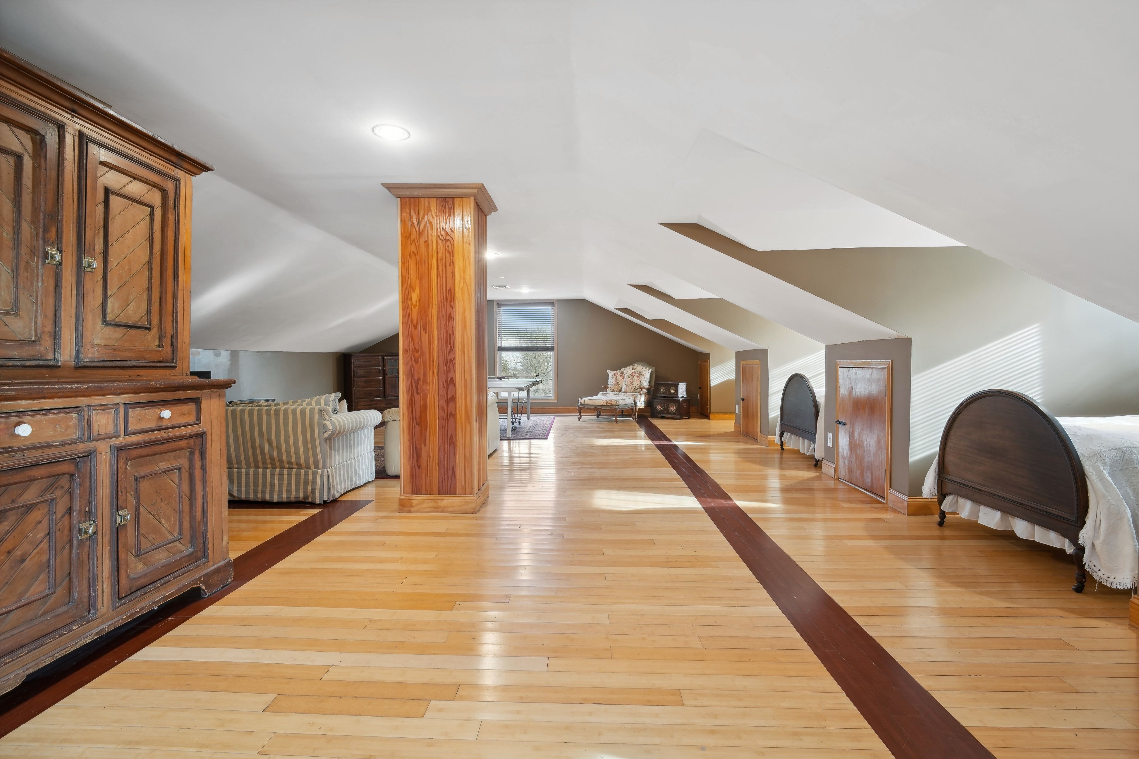 35 Glen Ave 