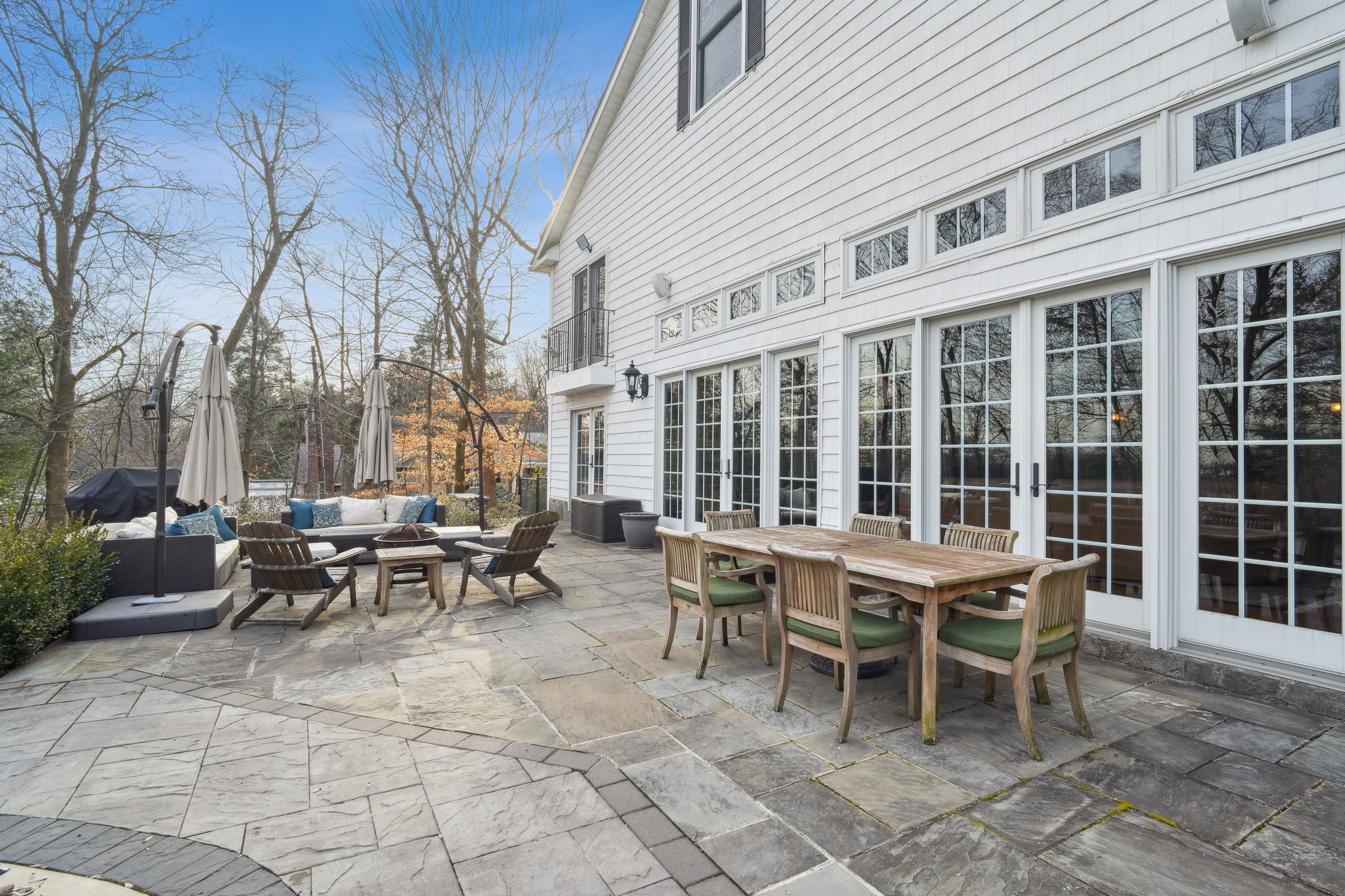 35 Glen Ave 