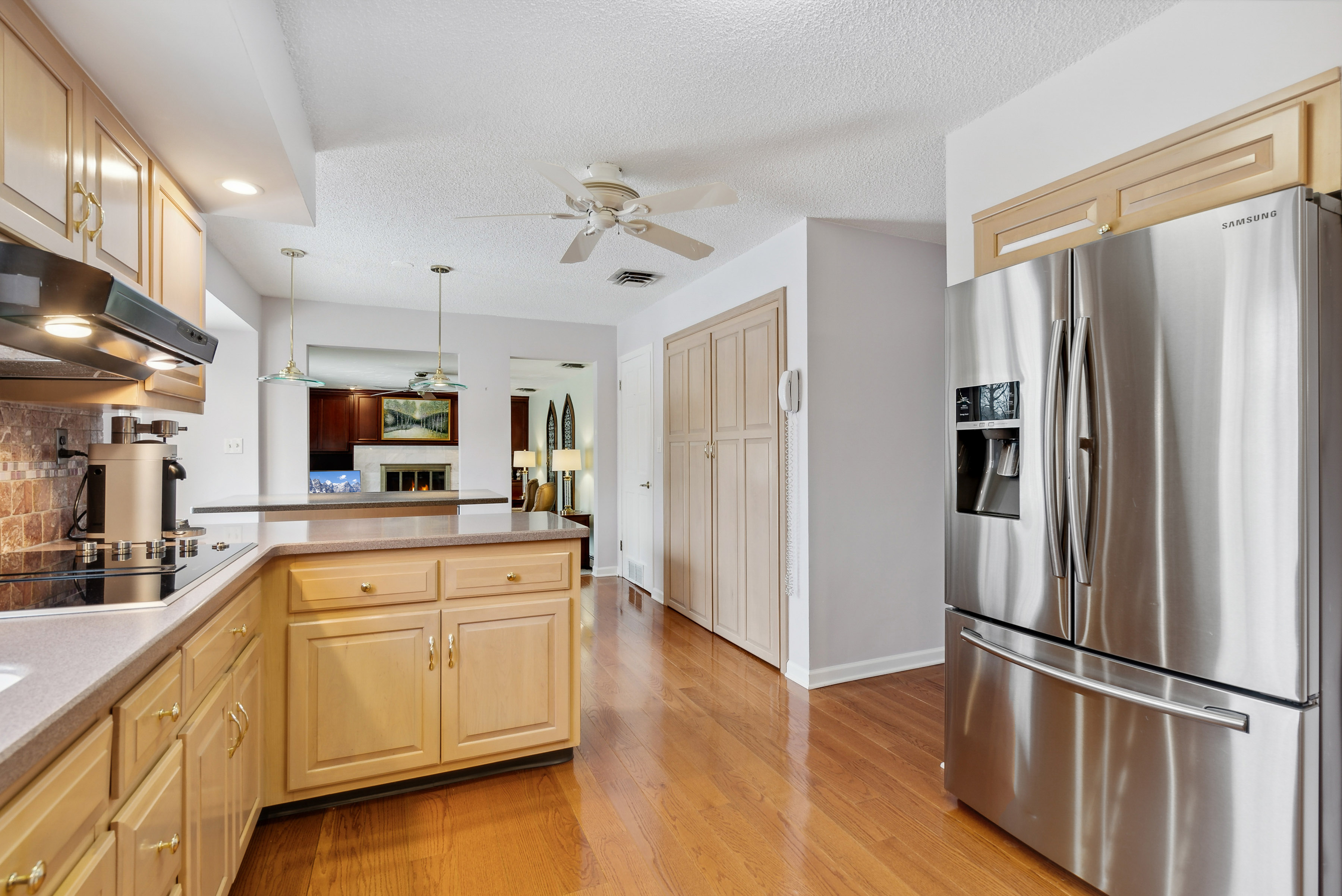 17 Aldrin Dr 