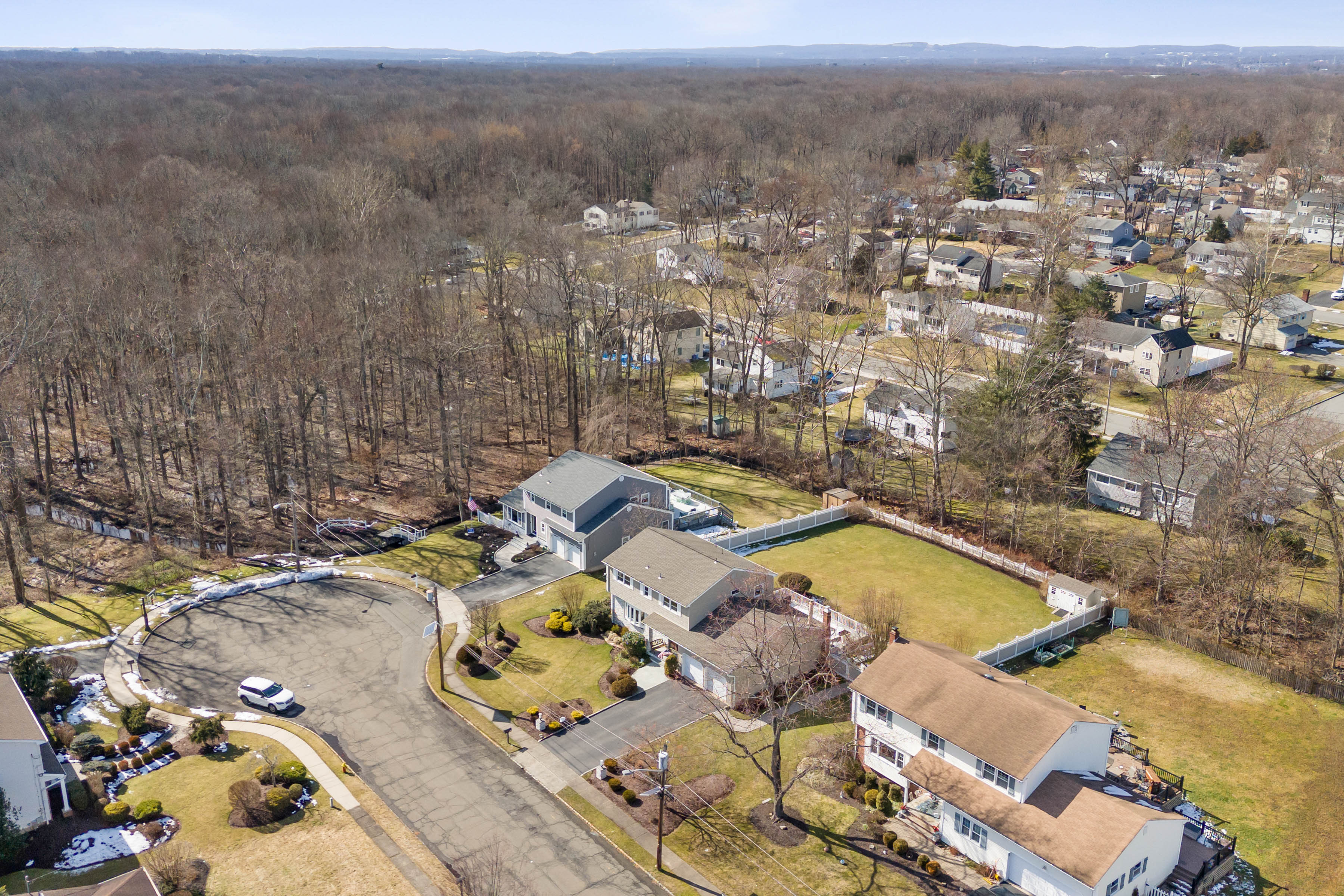 17 Aldrin Dr 