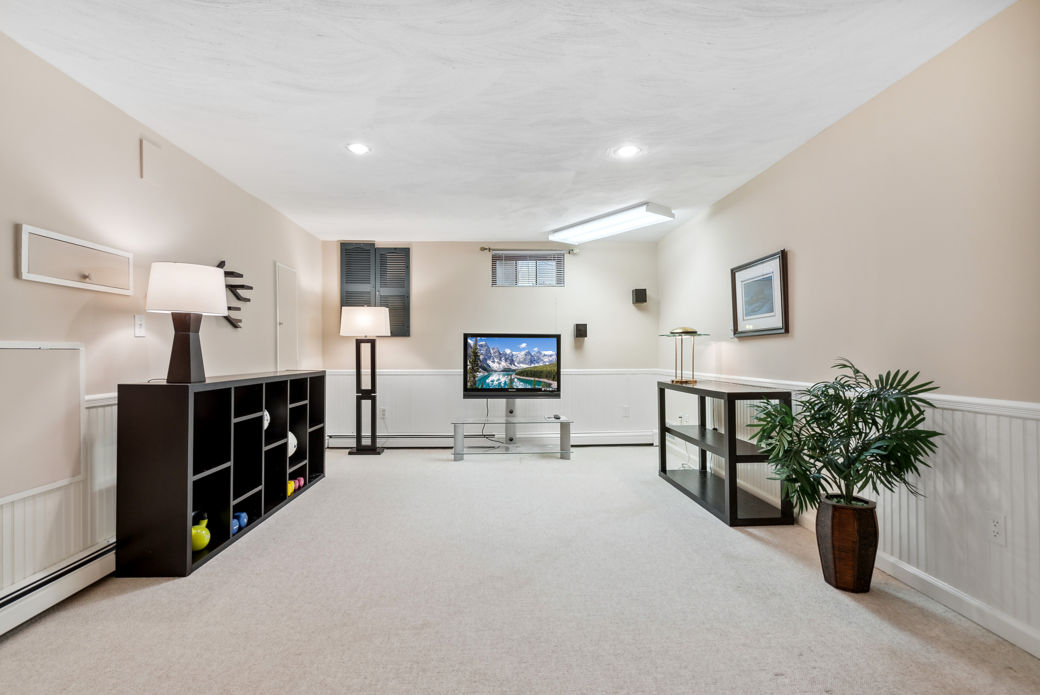 17 Aldrin Dr 