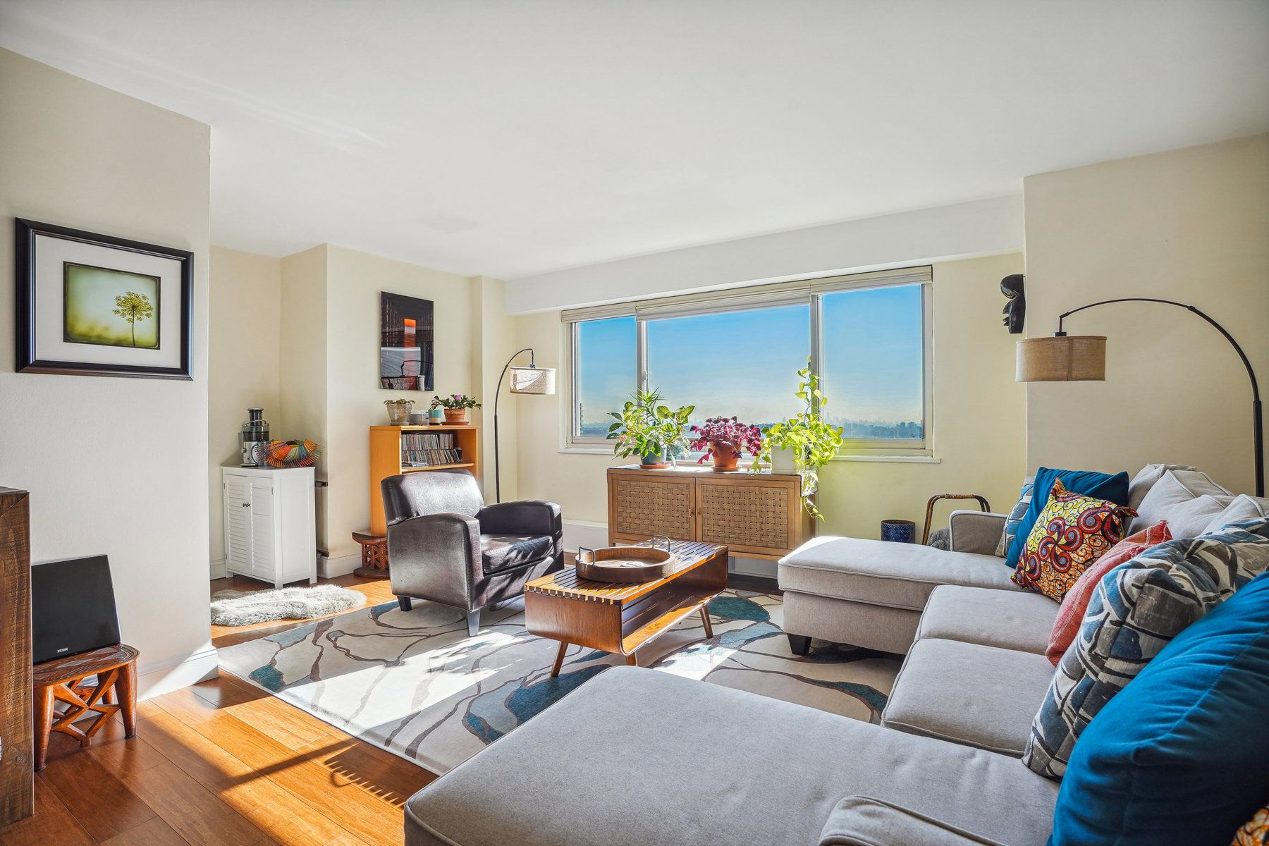 377 S Harrison St Unit# 15D