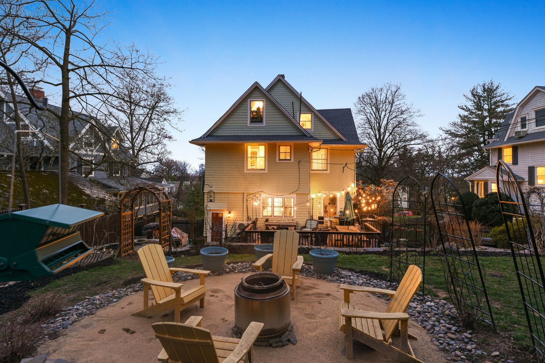 322 Highland Ave 