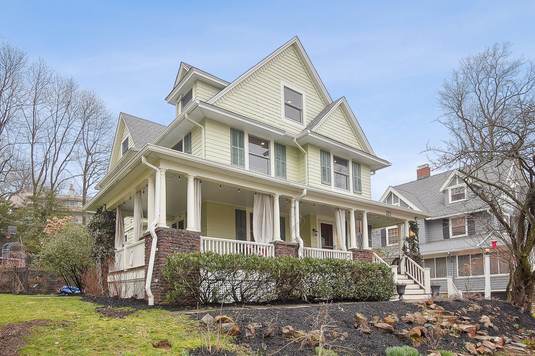 322 Highland Ave 