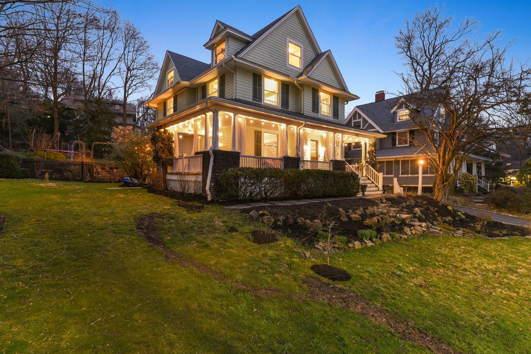 322 Highland Ave 