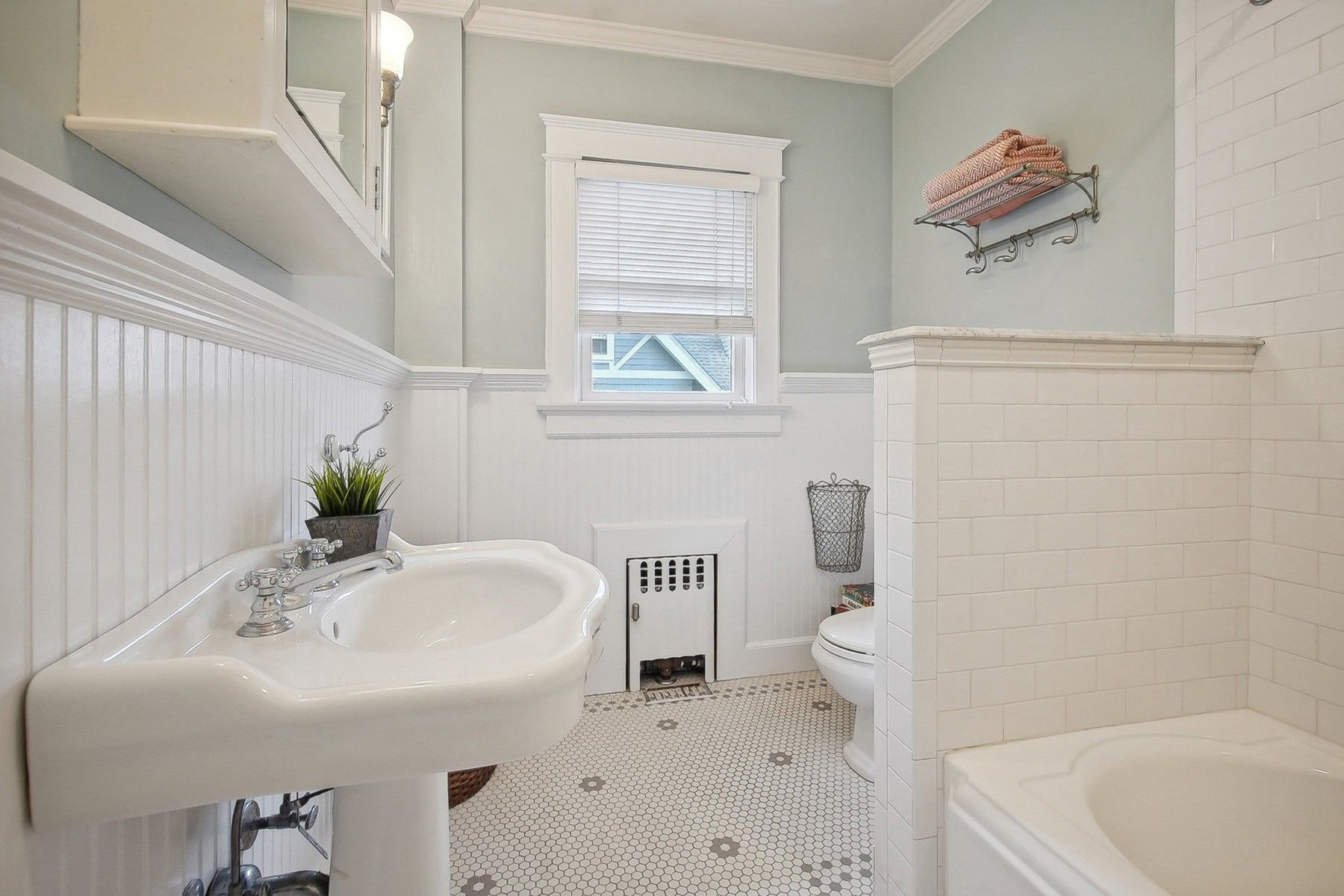 322 Highland Ave 