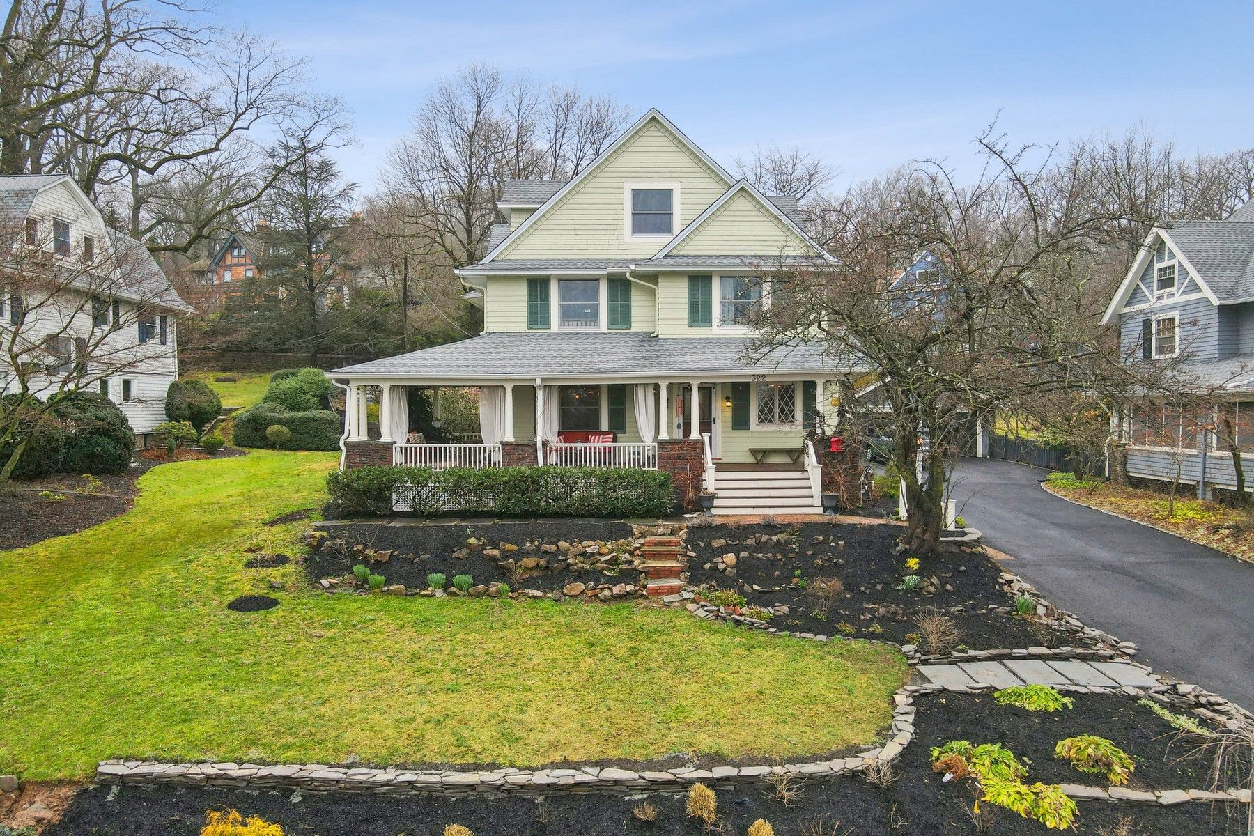 322 Highland Ave 