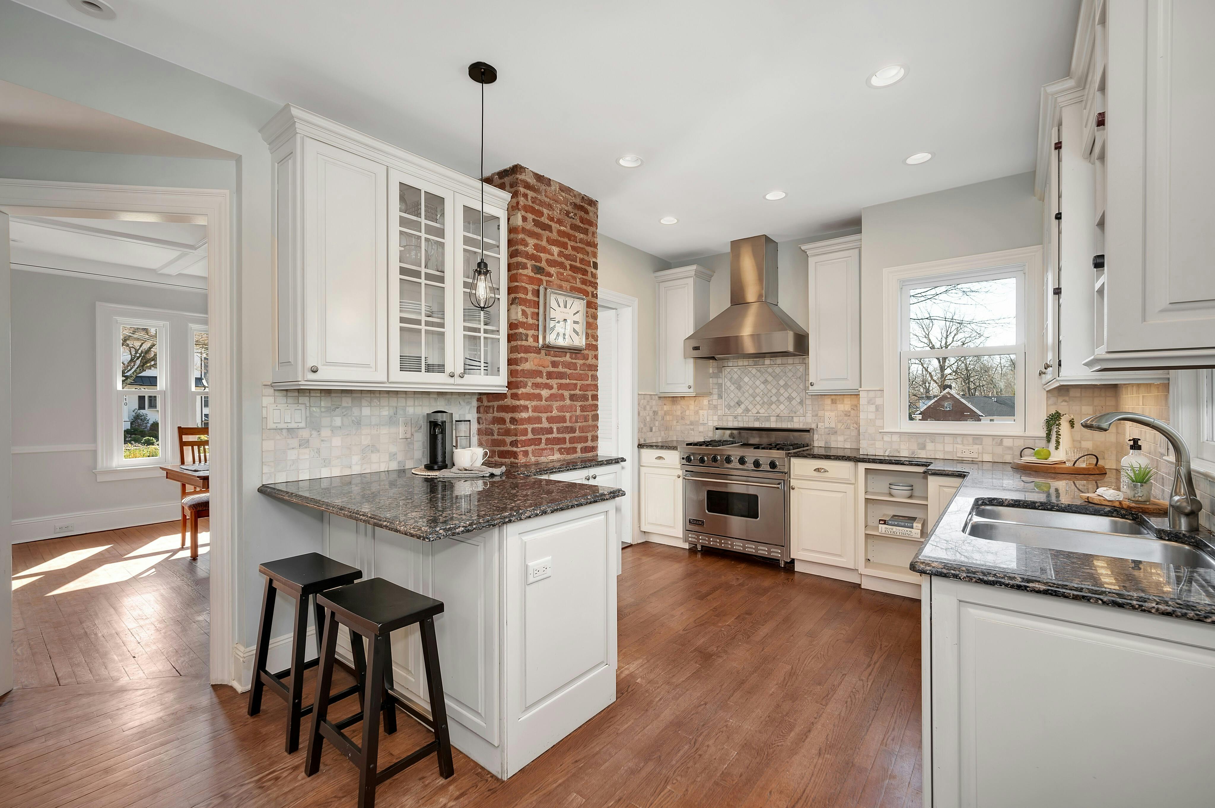 109 Oak Ridge Avenue 