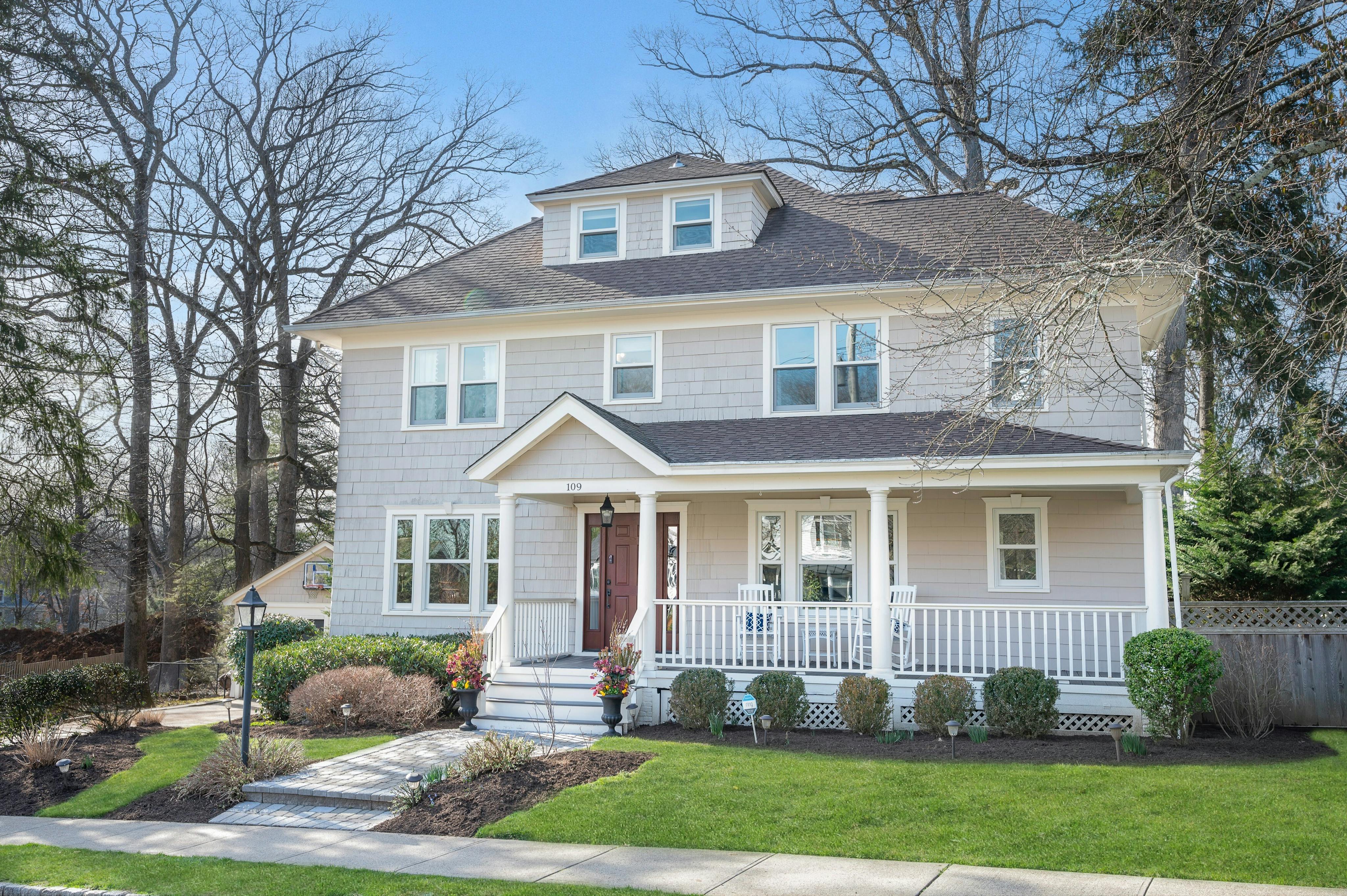 109 Oak Ridge Avenue 