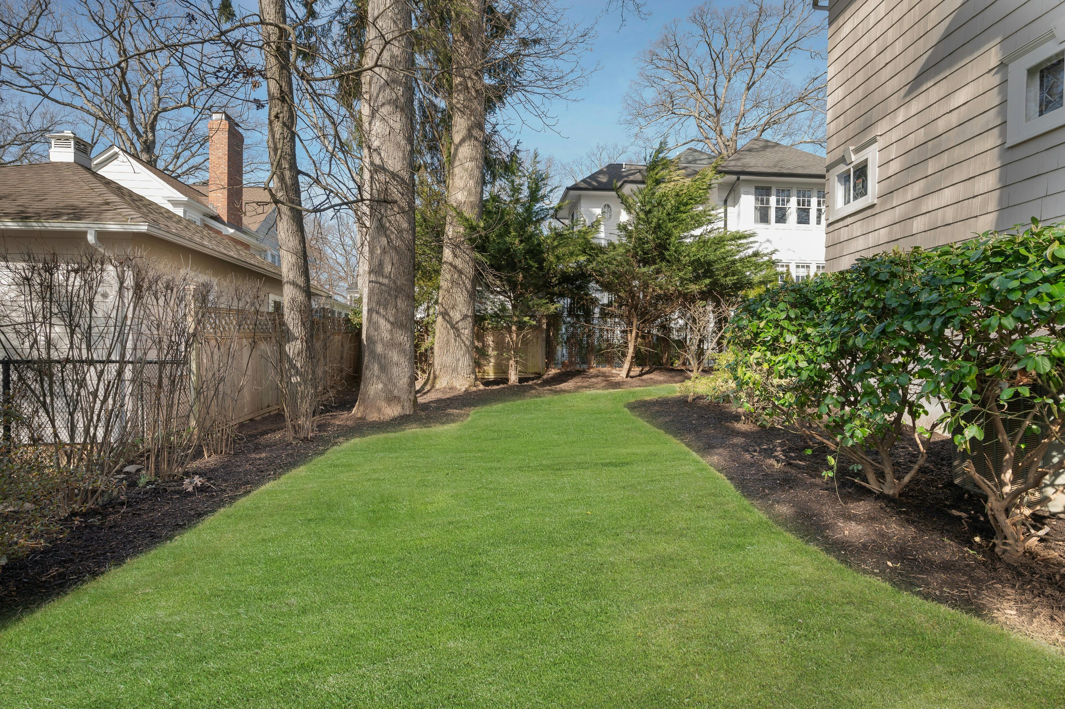 109 Oak Ridge Avenue 