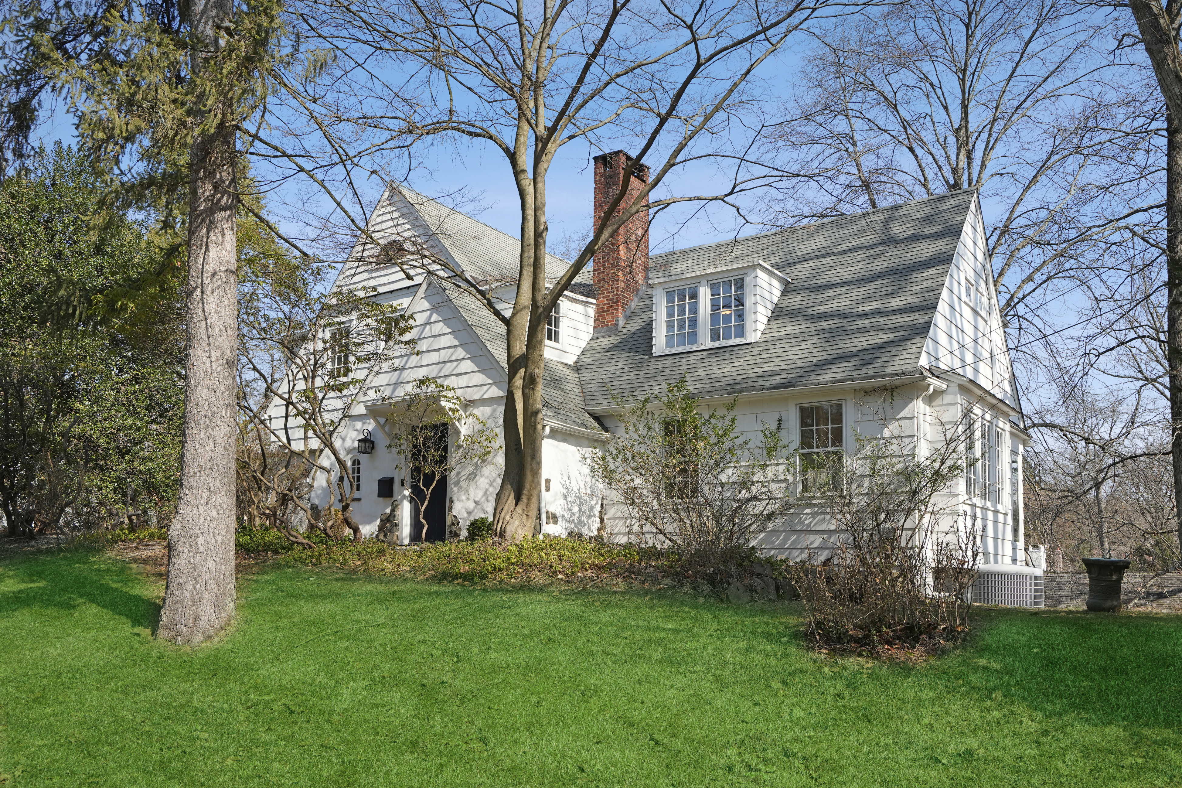 122 Old Short Hills Road 