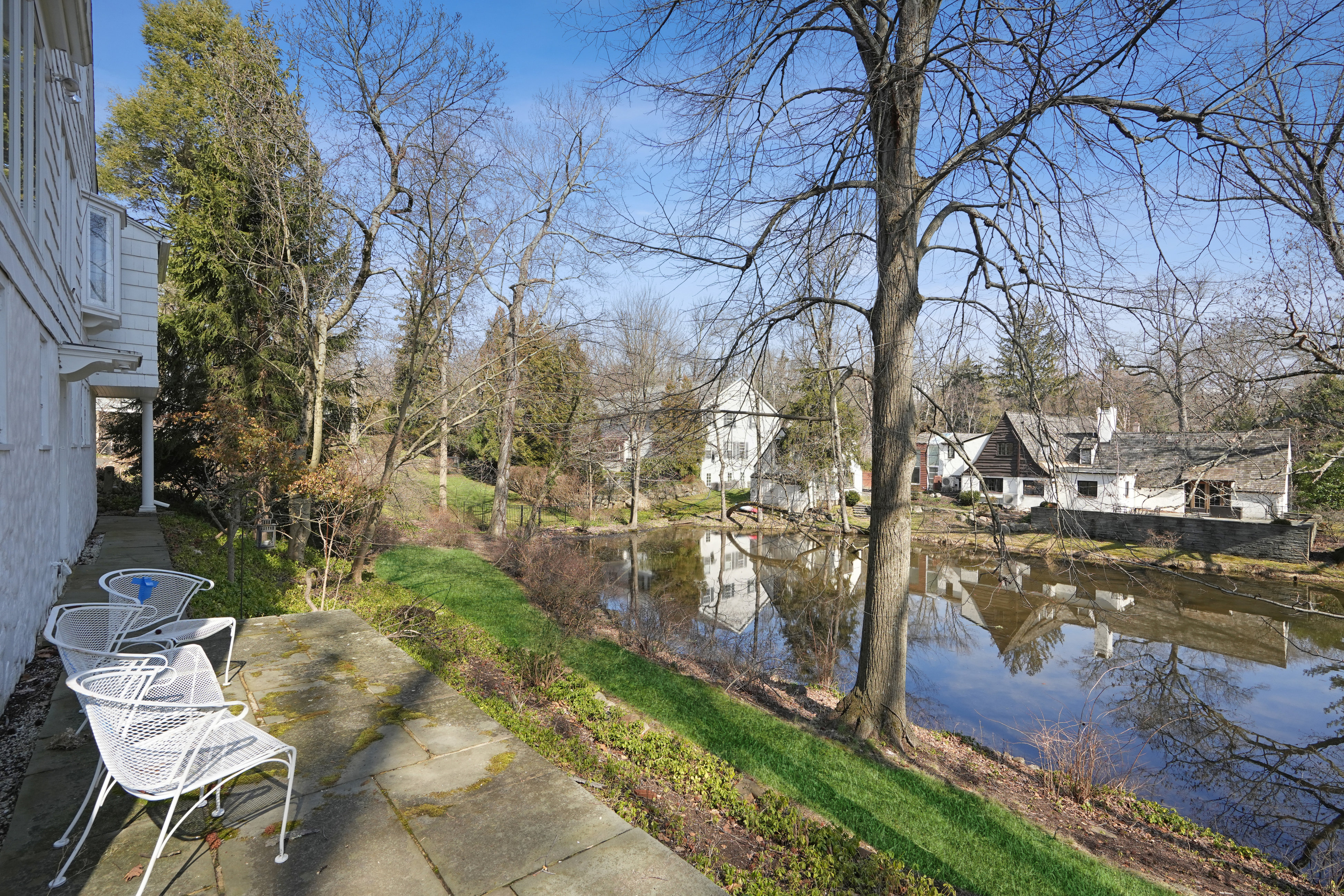 122 Old Short Hills Road 