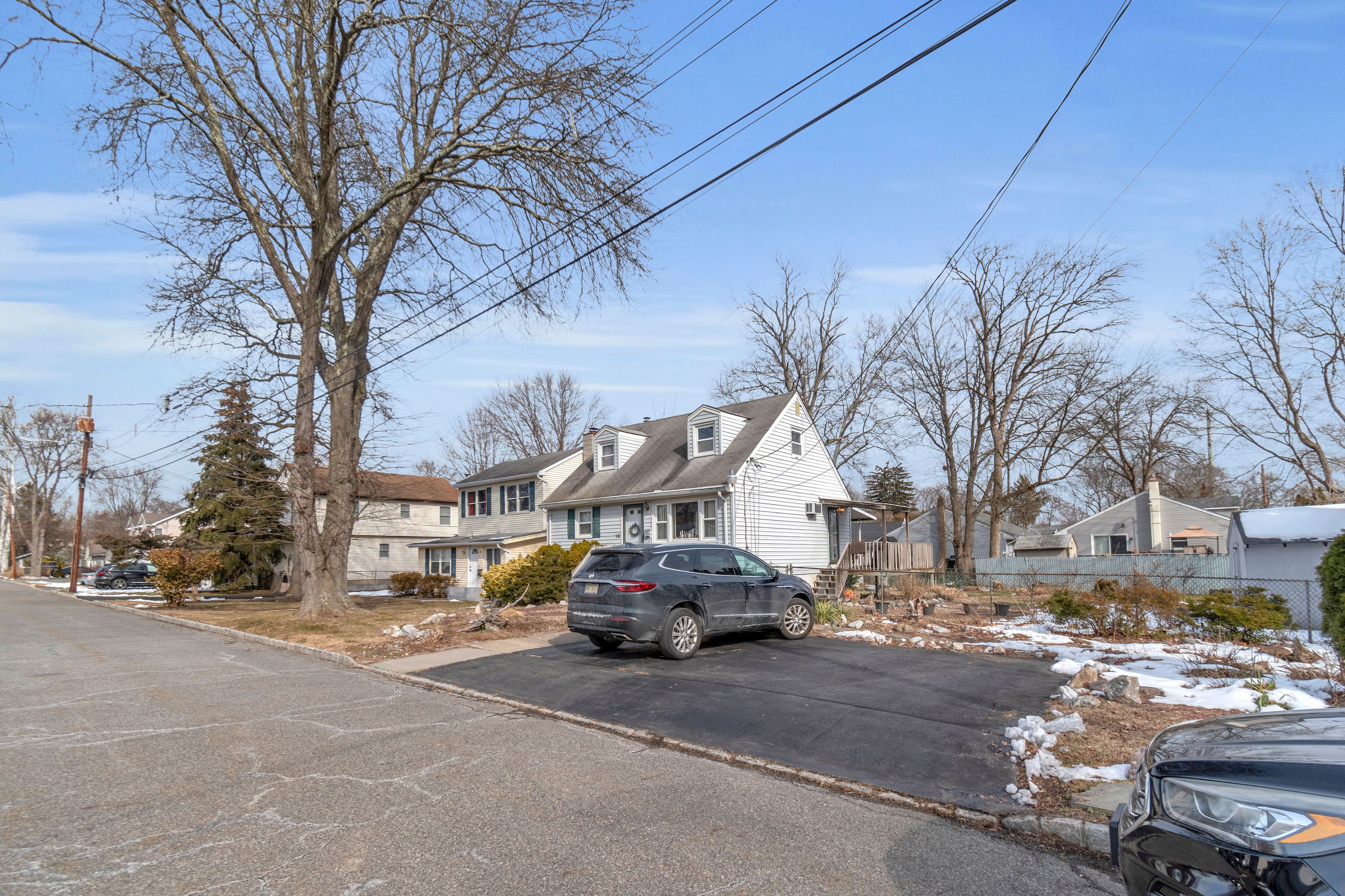16 Sioux Ave
