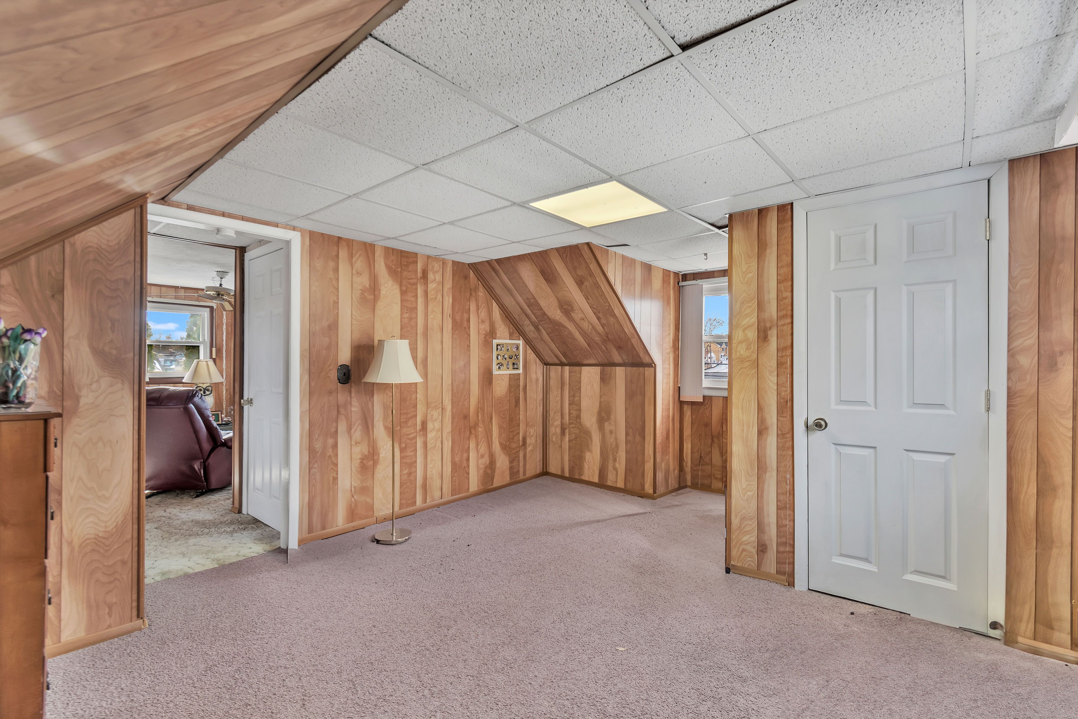 16 Sioux Ave