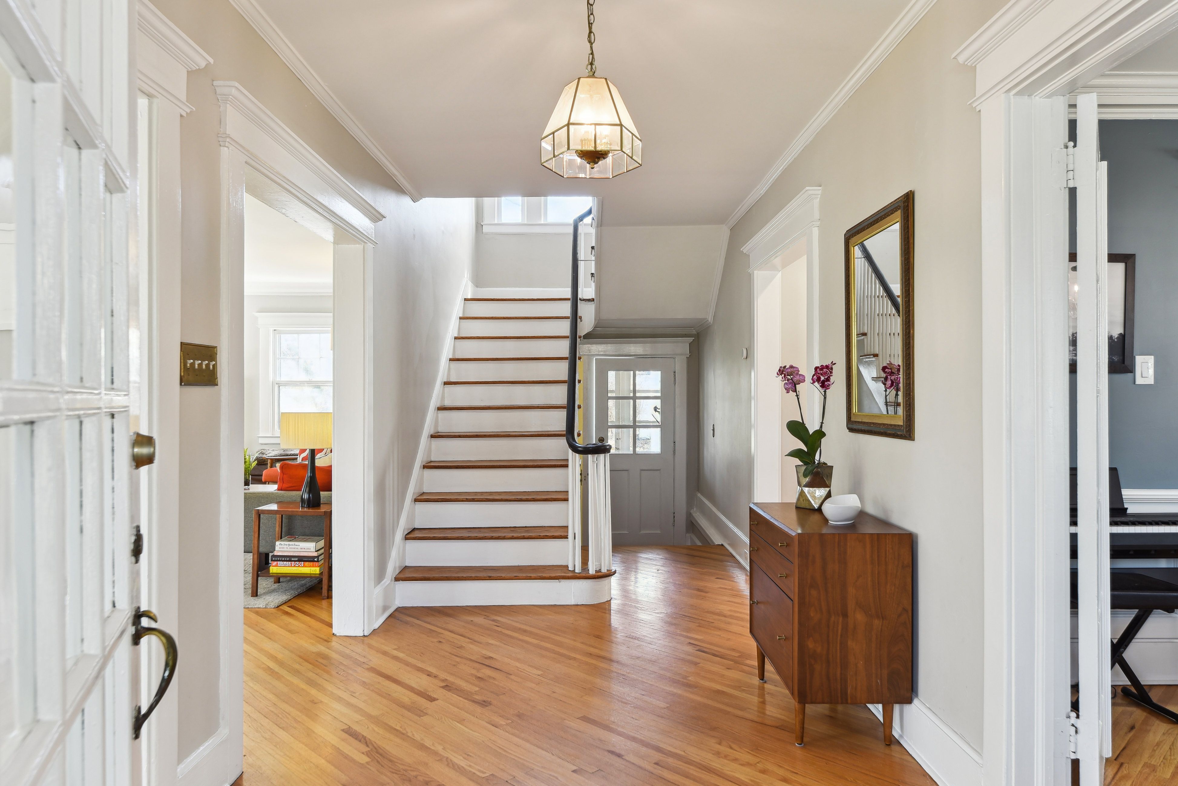 574 Sinclair Terrace 