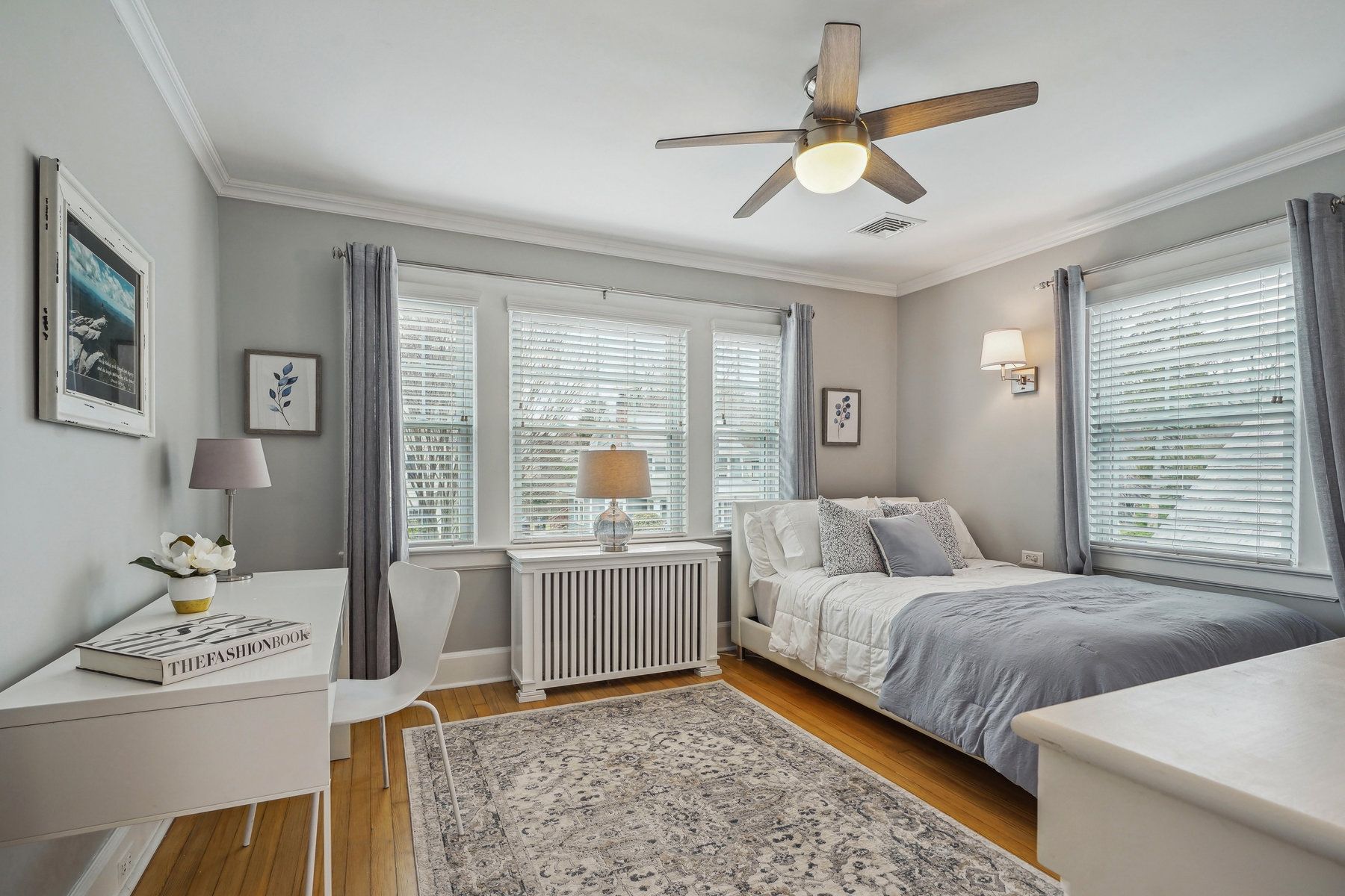 27 Oakwood Ave 