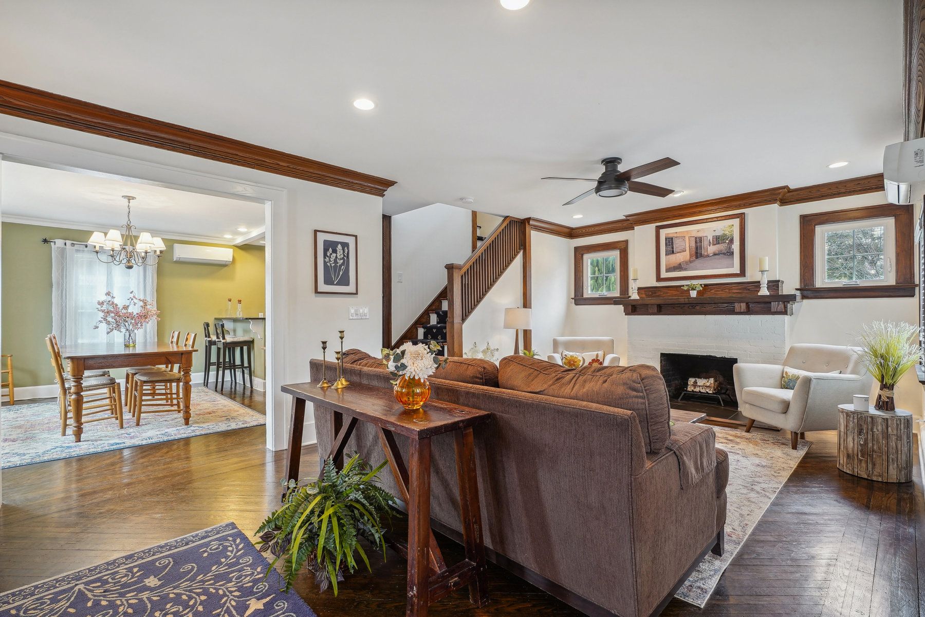 27 Oakwood Ave 