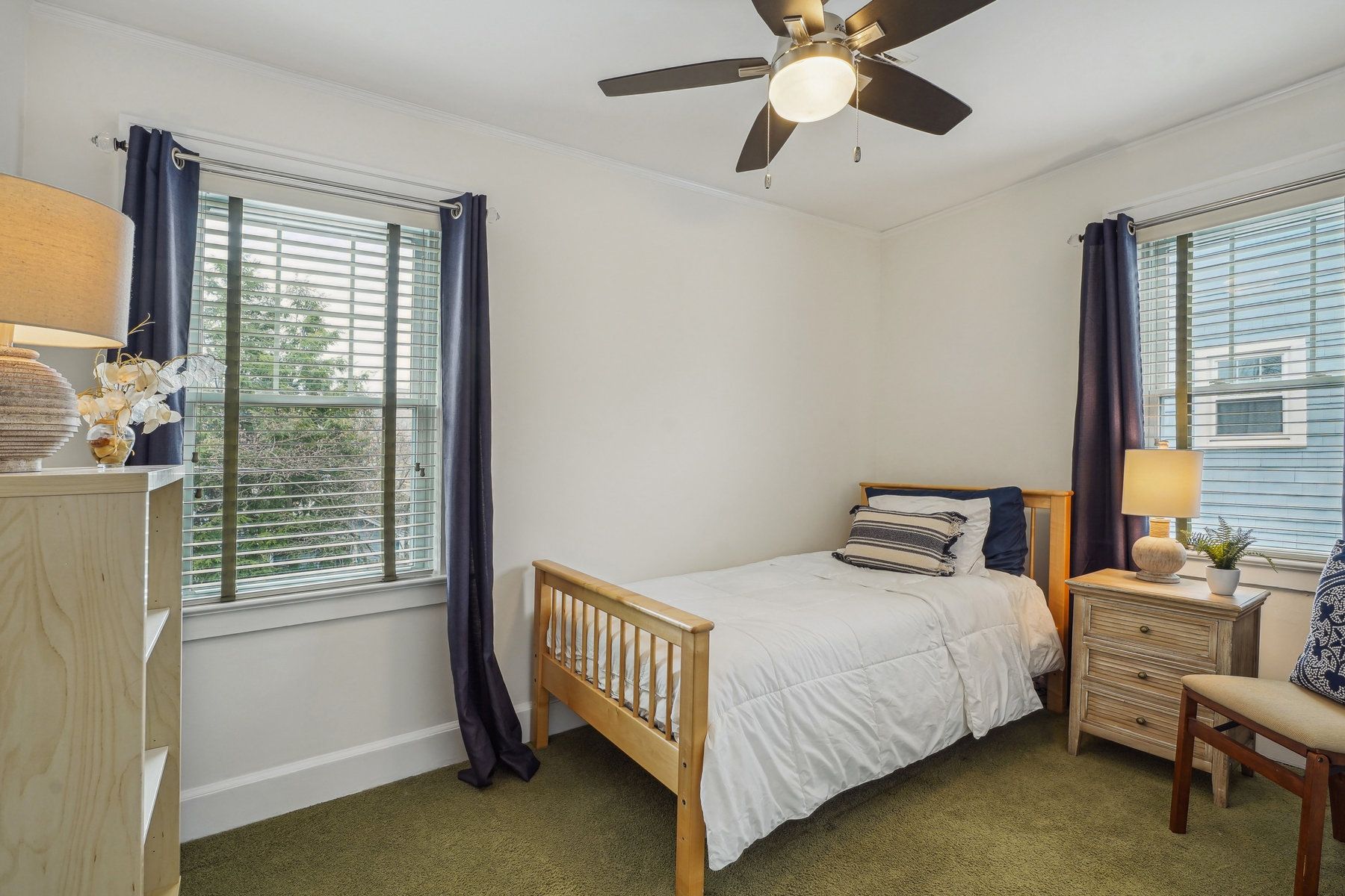 27 Oakwood Ave 