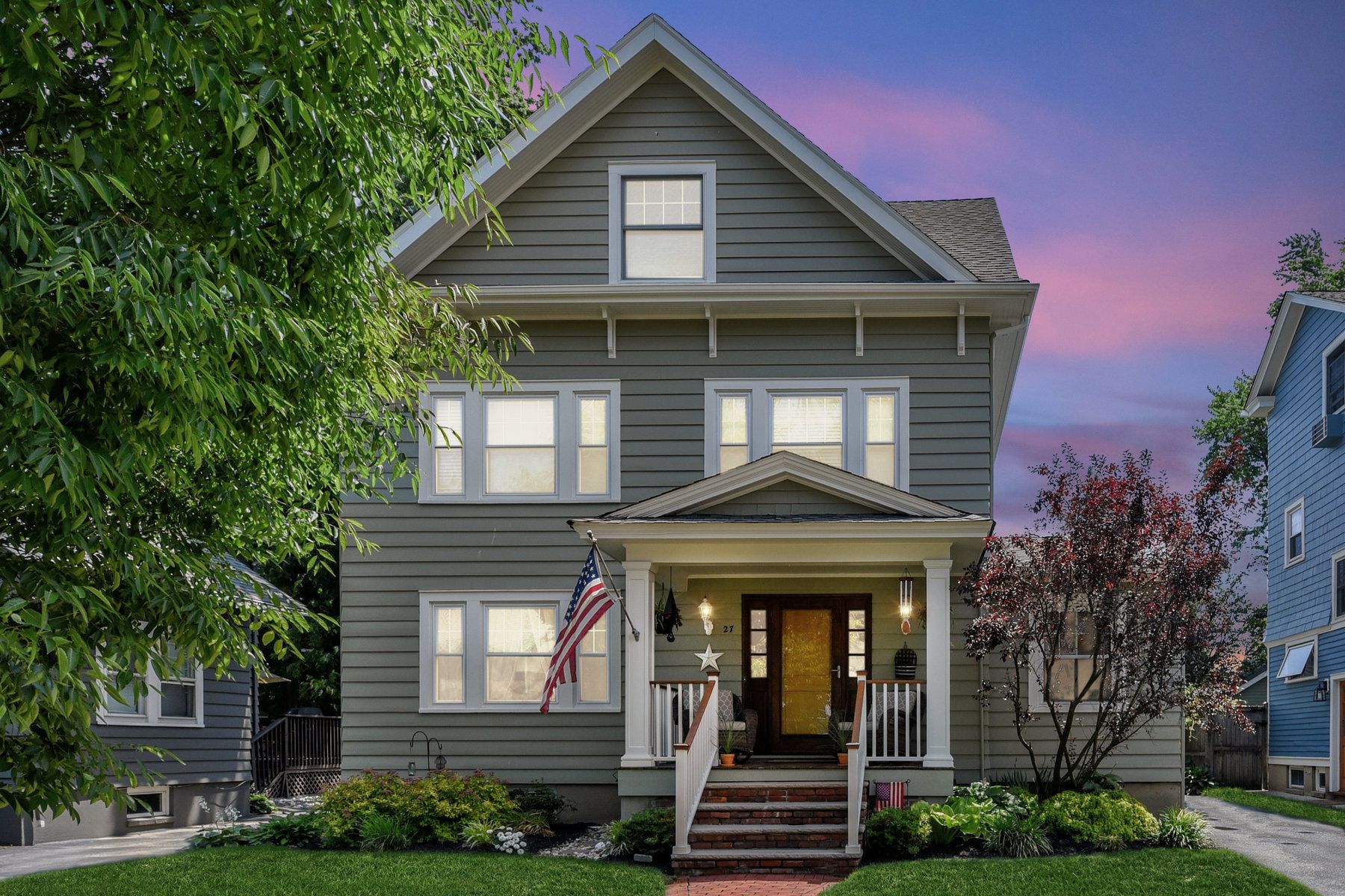 27 Oakwood Ave 