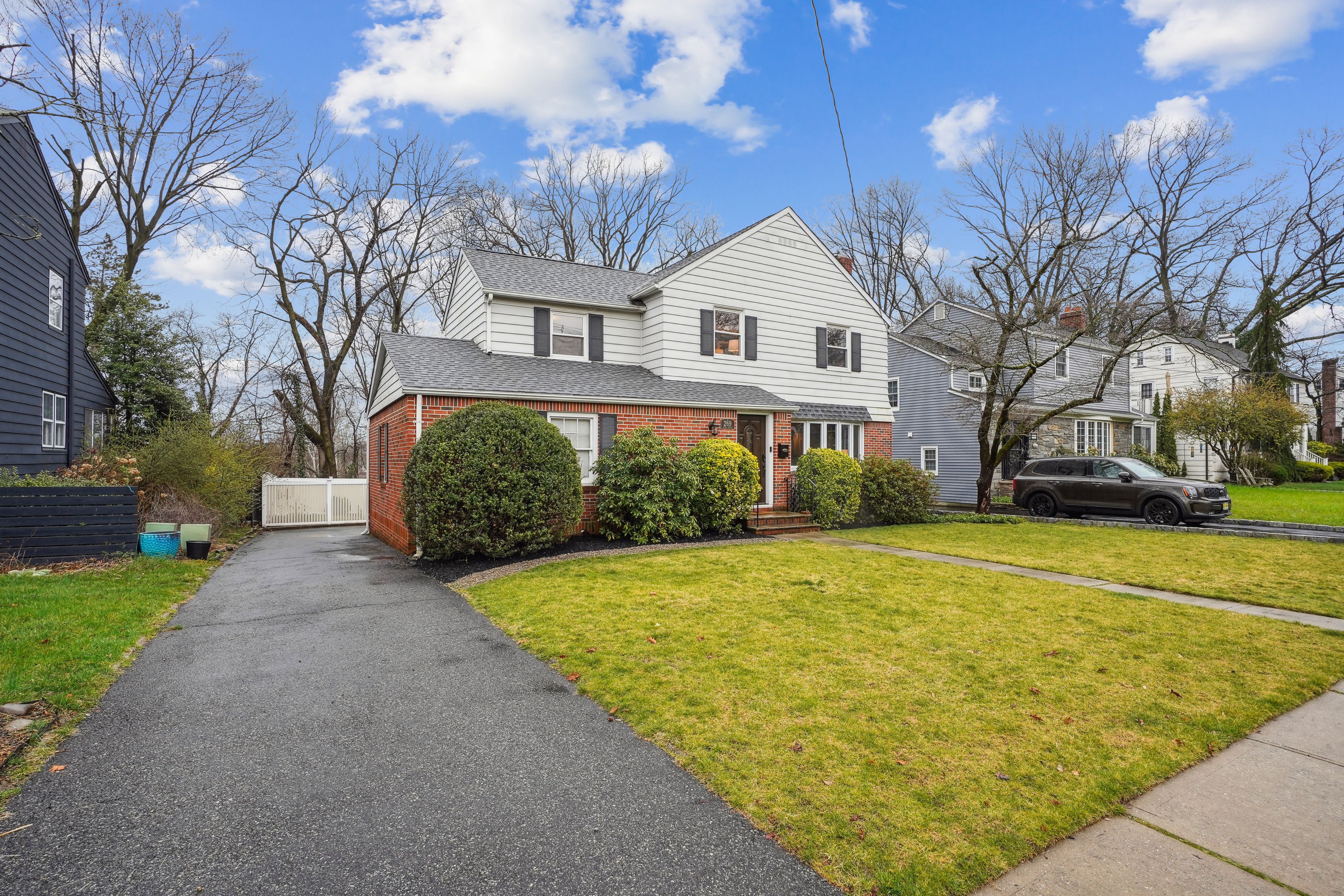 269 Essex Ave 