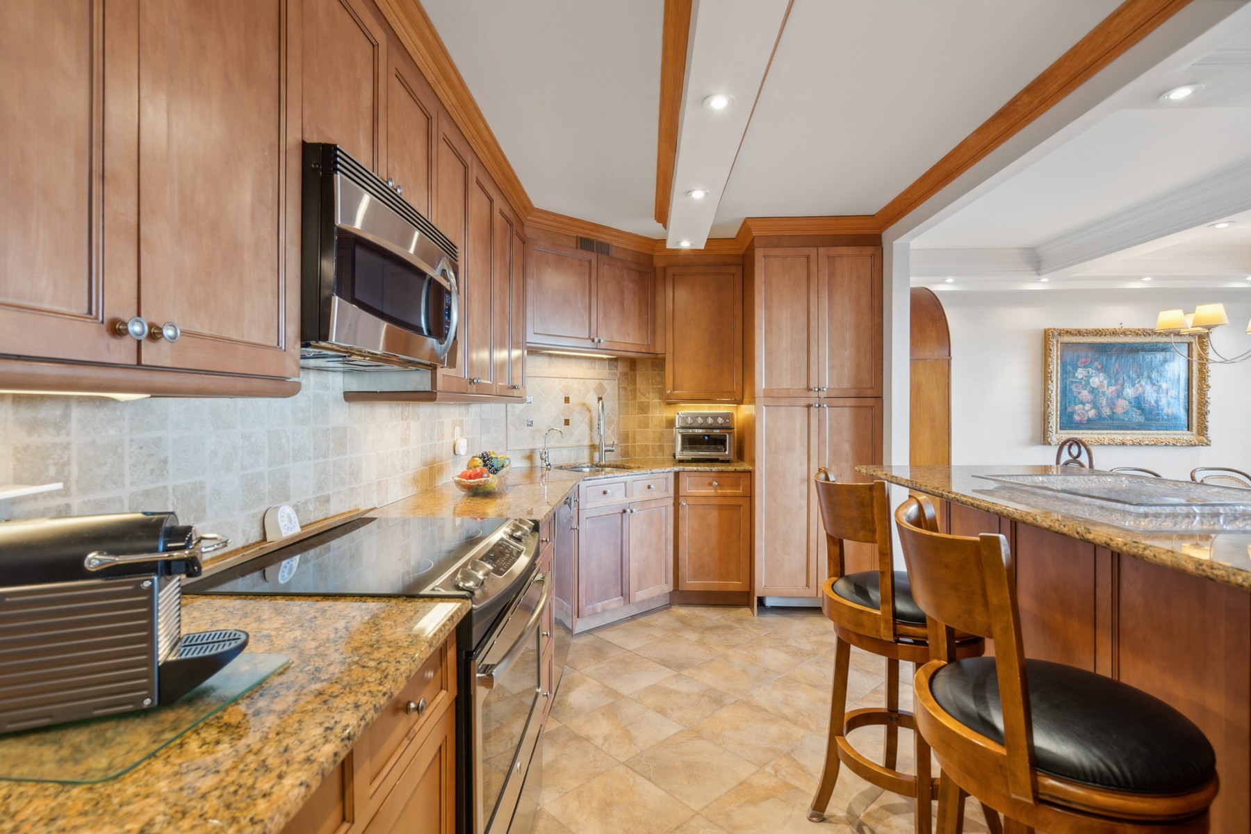 2 Claridge Dr, 11ge Unit# 11GE