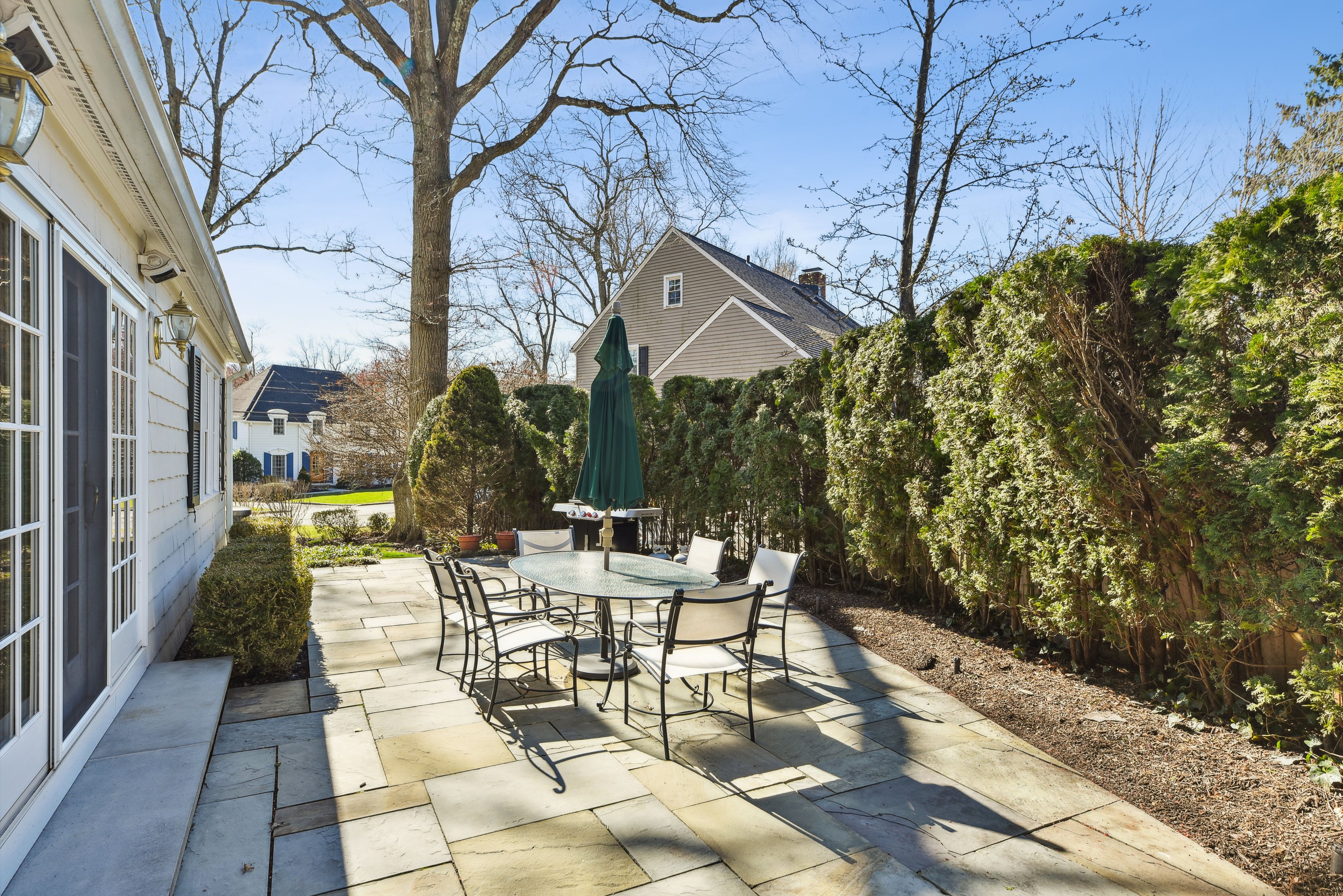 20 Glen Oaks Avenue 