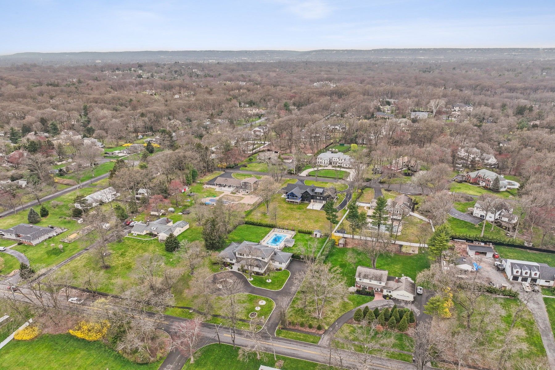 1241 Raritan Rd 