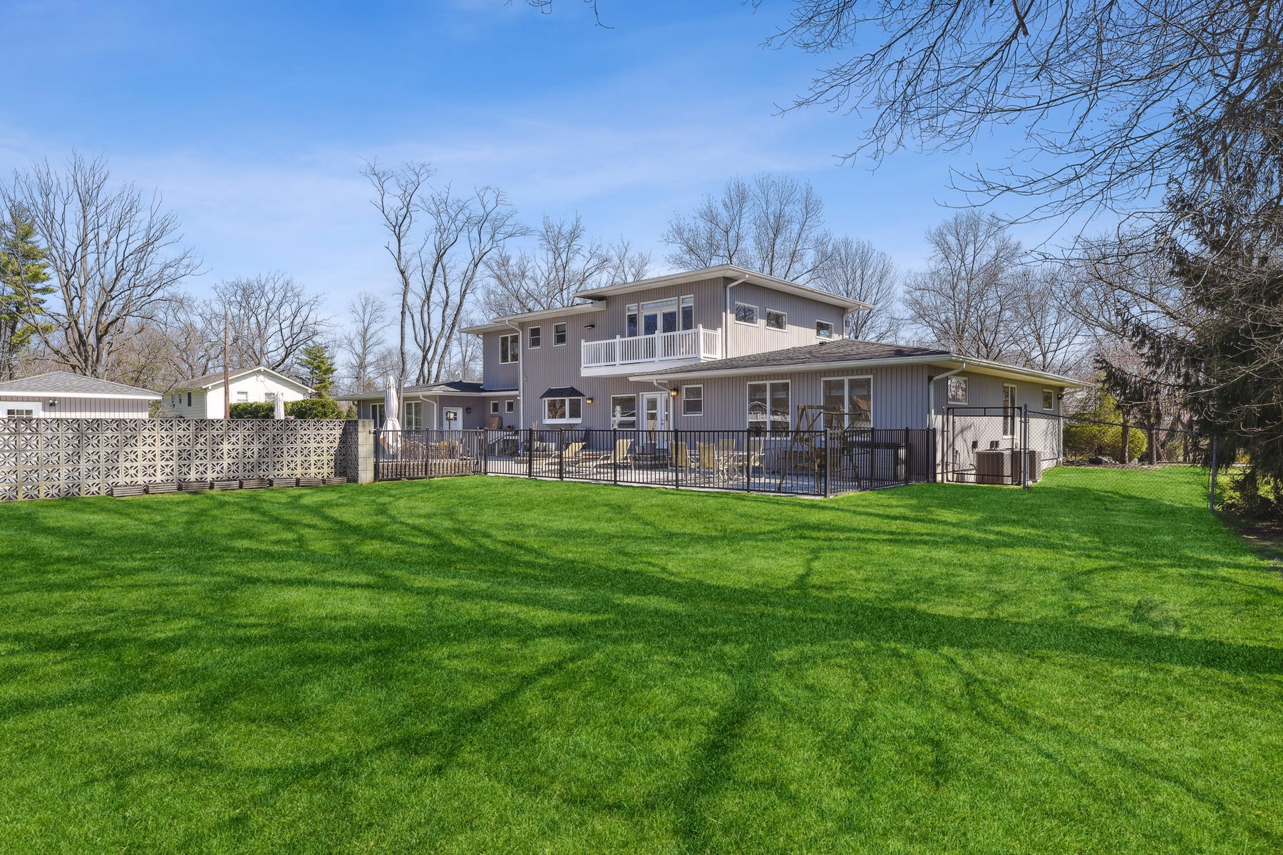 1241 Raritan Rd 