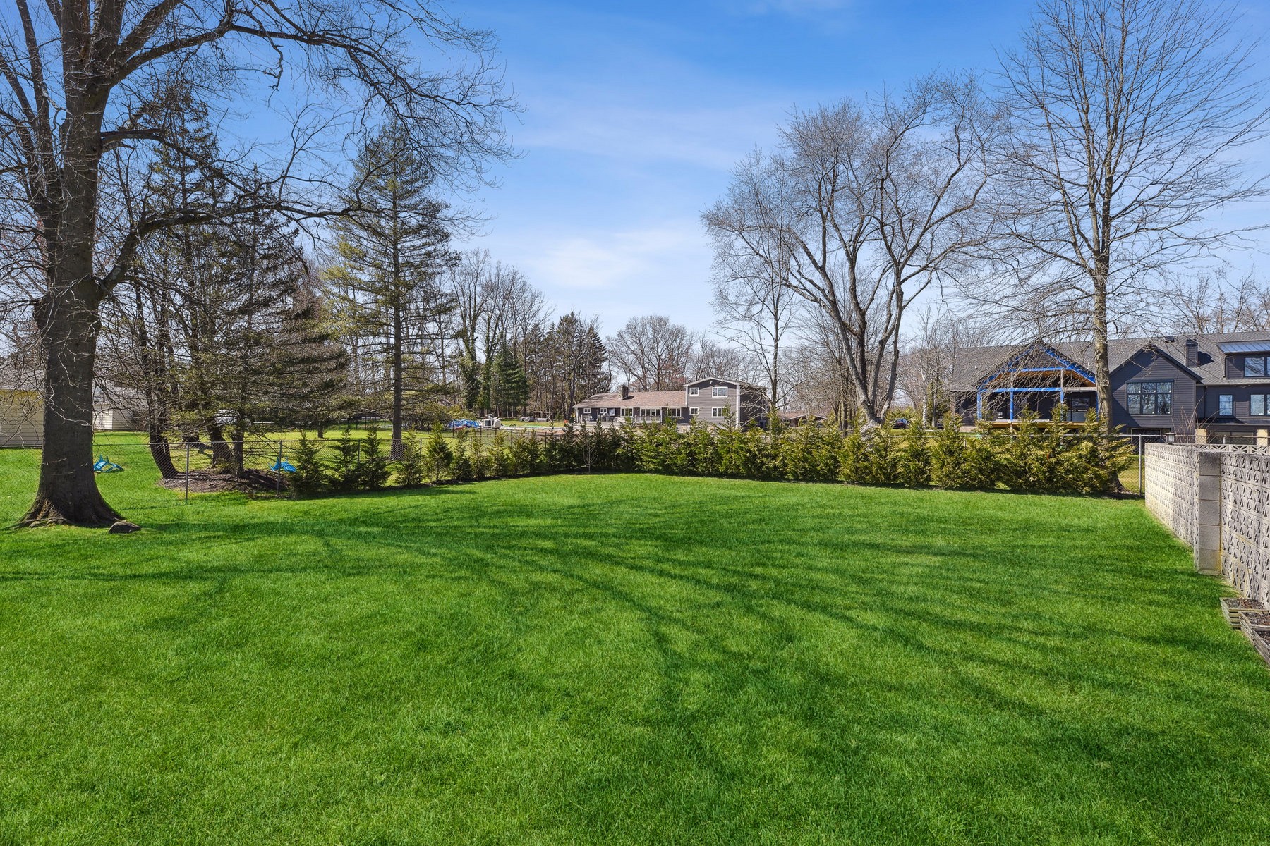 1241 Raritan Rd 