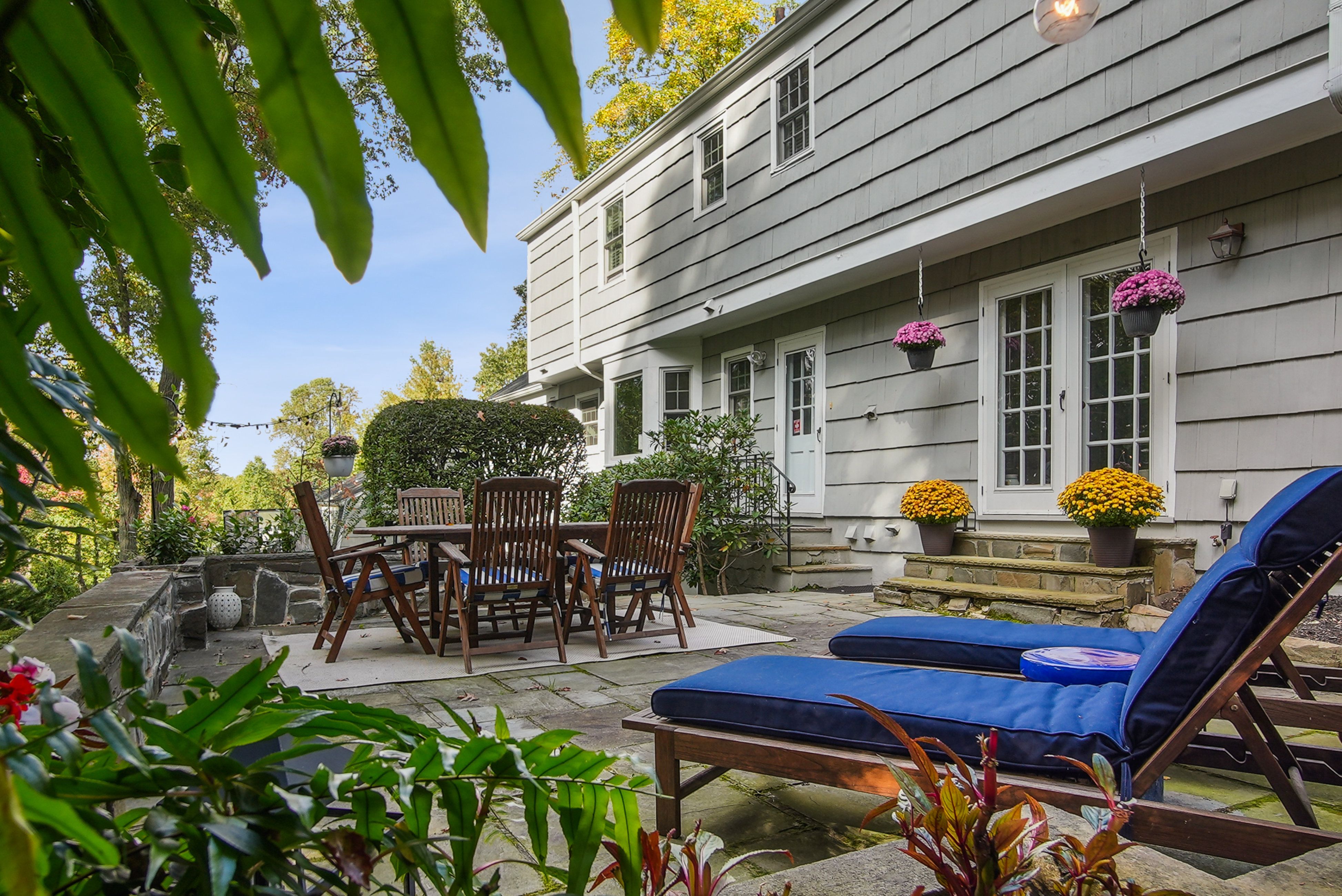 75 Tanglewood Drive 
