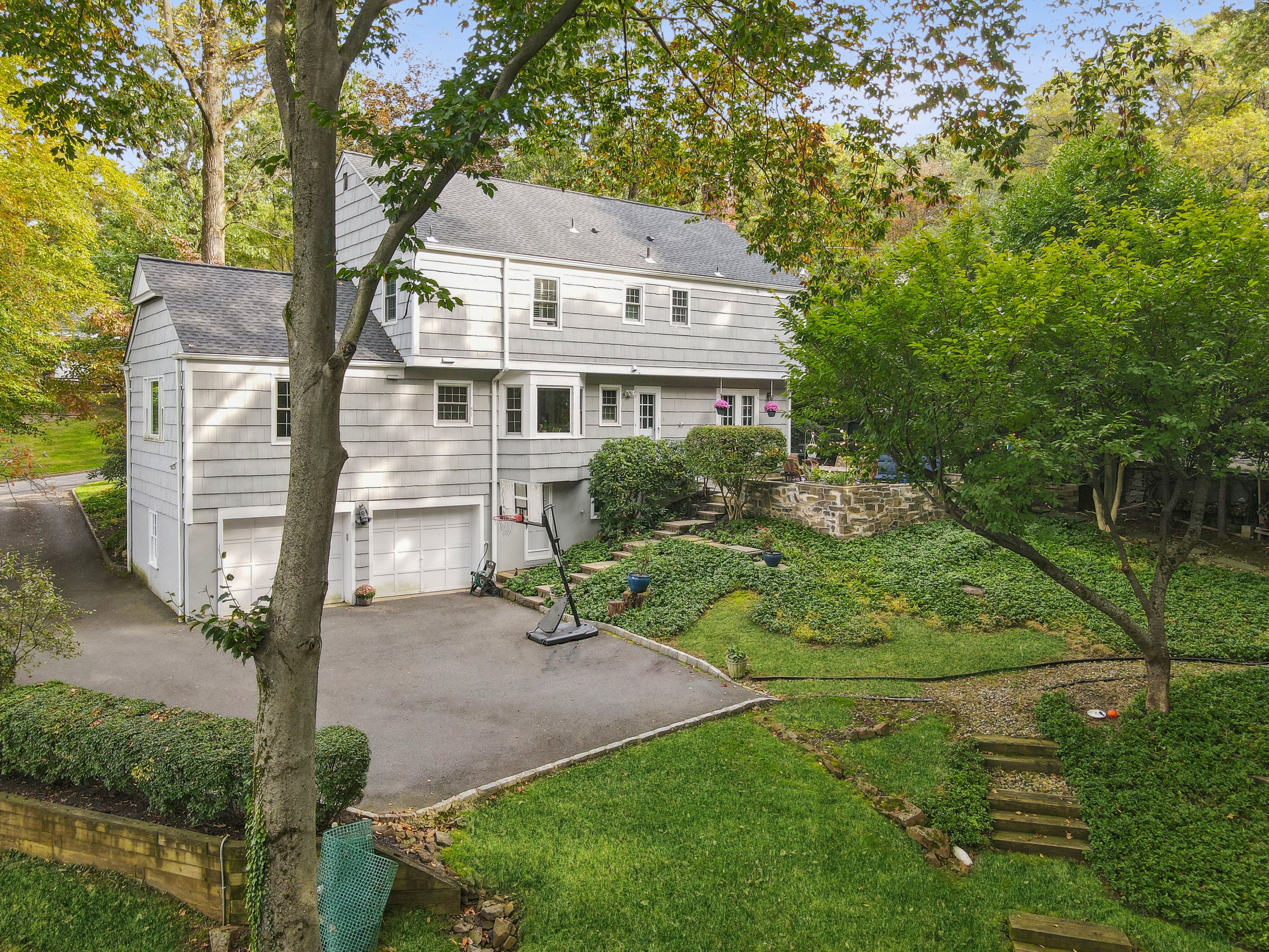 75 Tanglewood Drive 