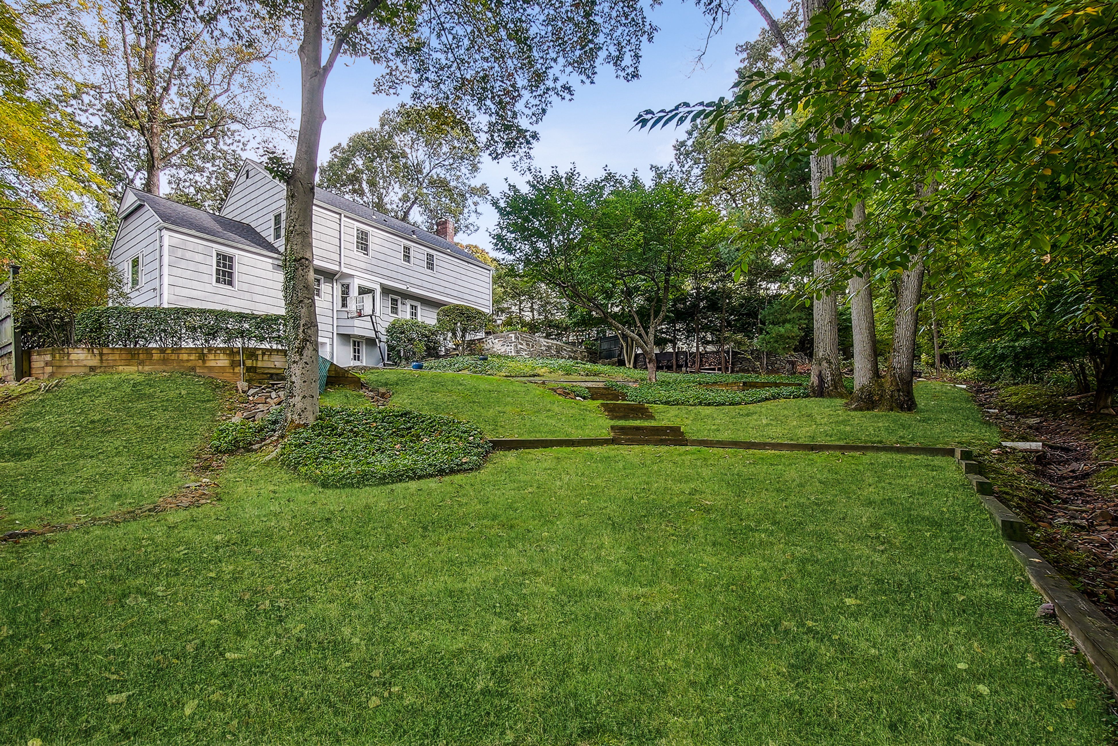 75 Tanglewood Drive 