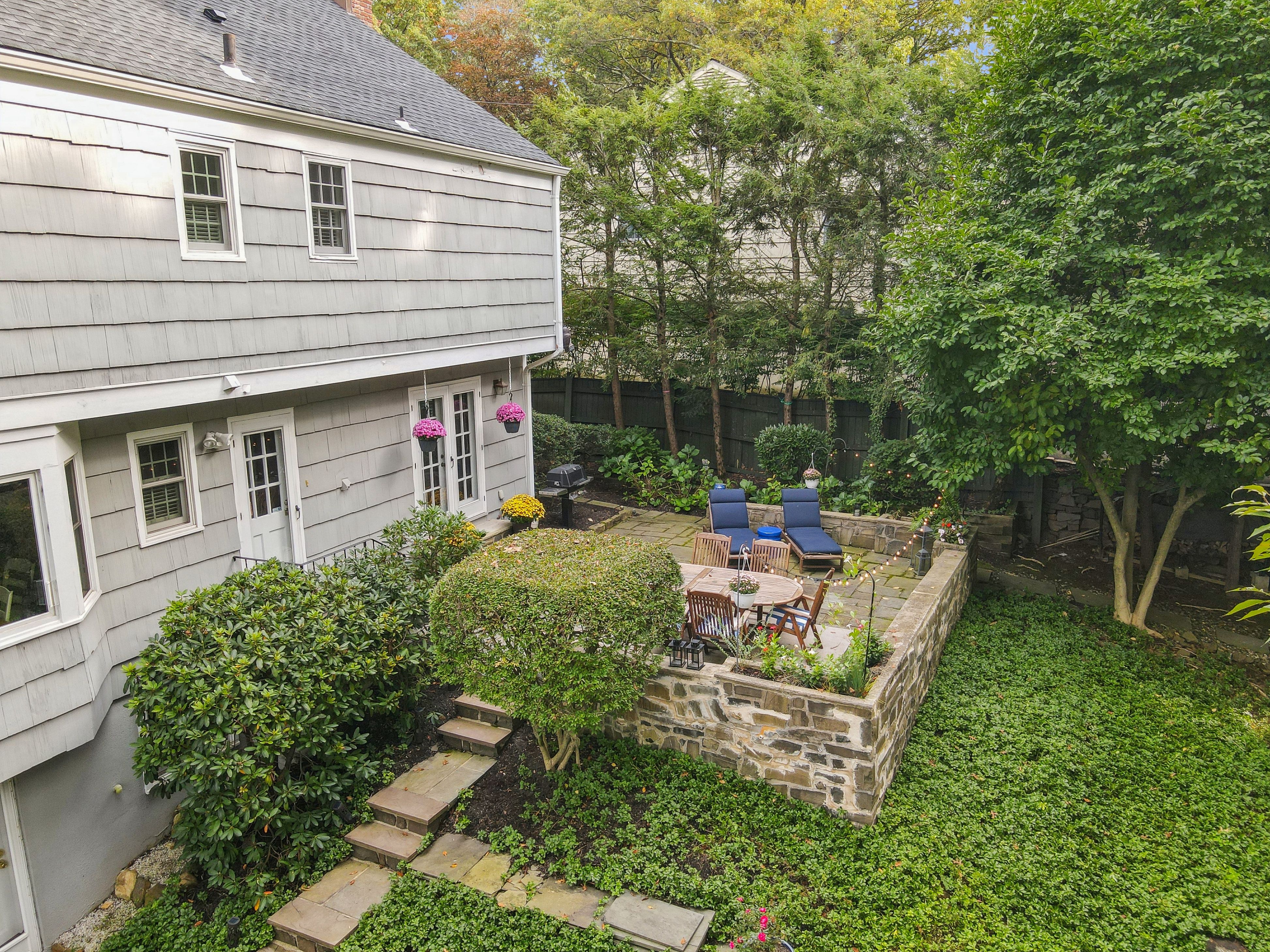 75 Tanglewood Drive 