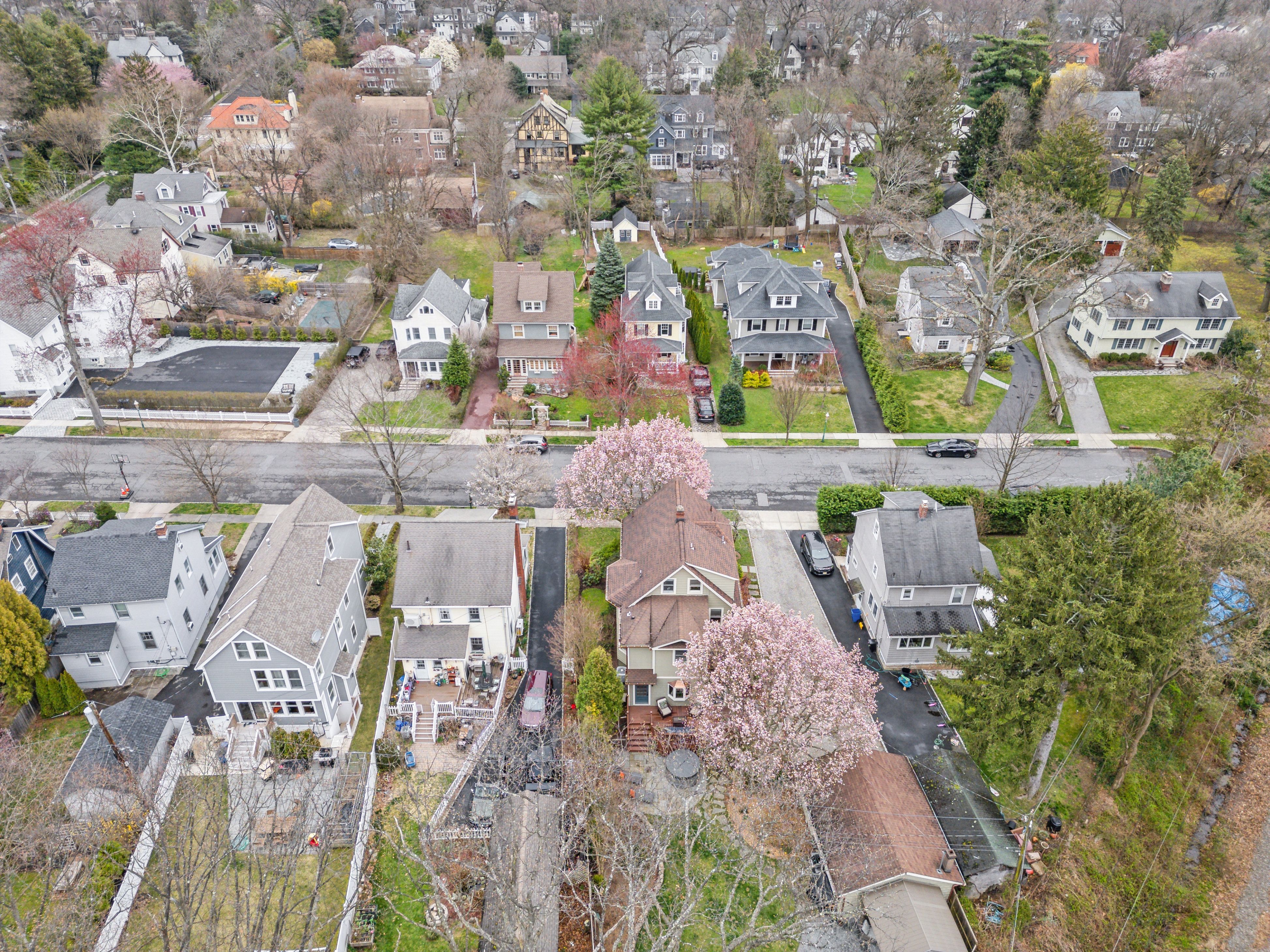 100 Sherman Ave 
