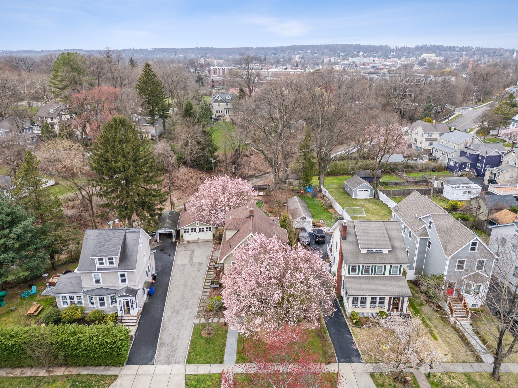 100 Sherman Ave 