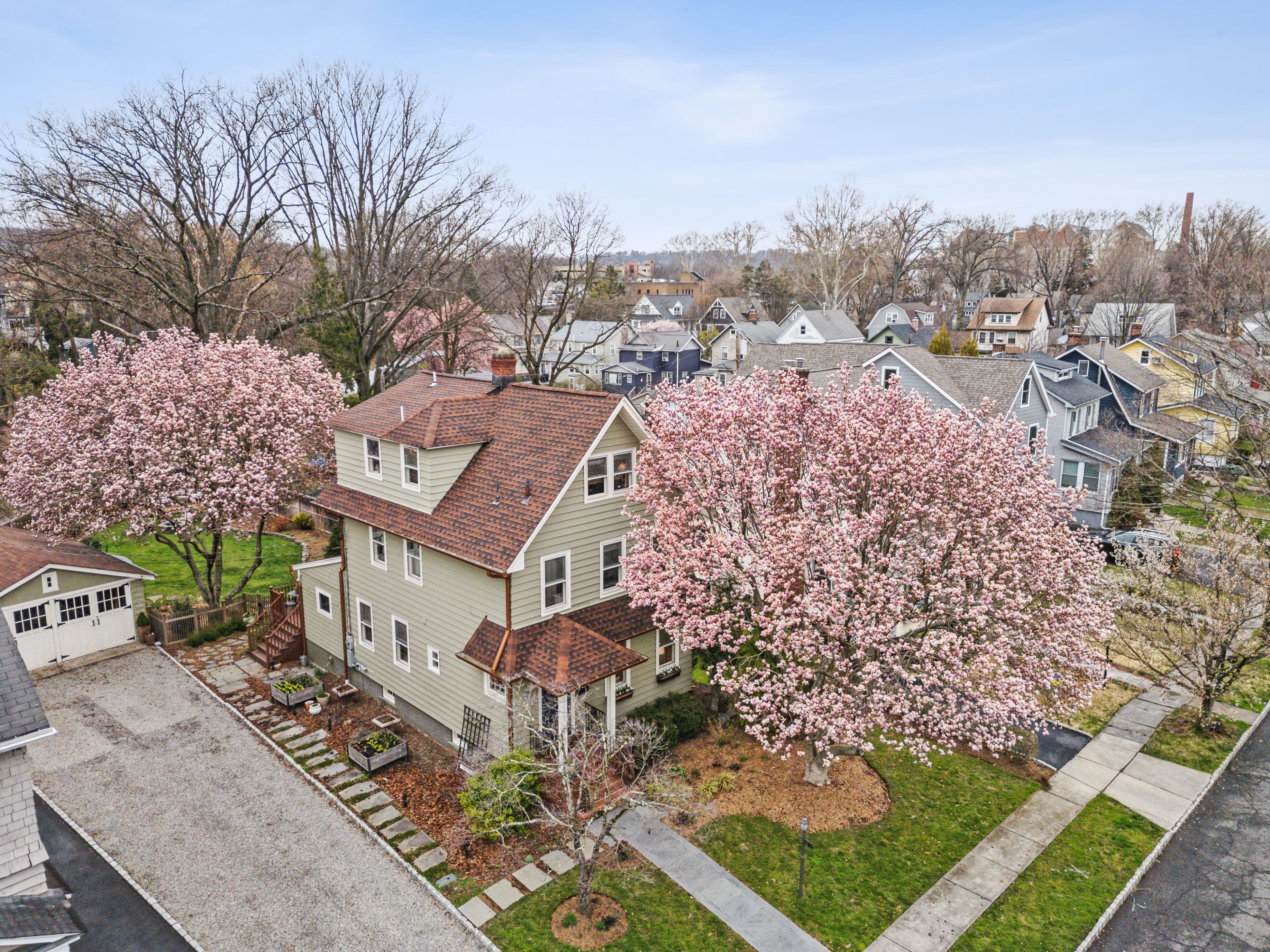 100 Sherman Ave 