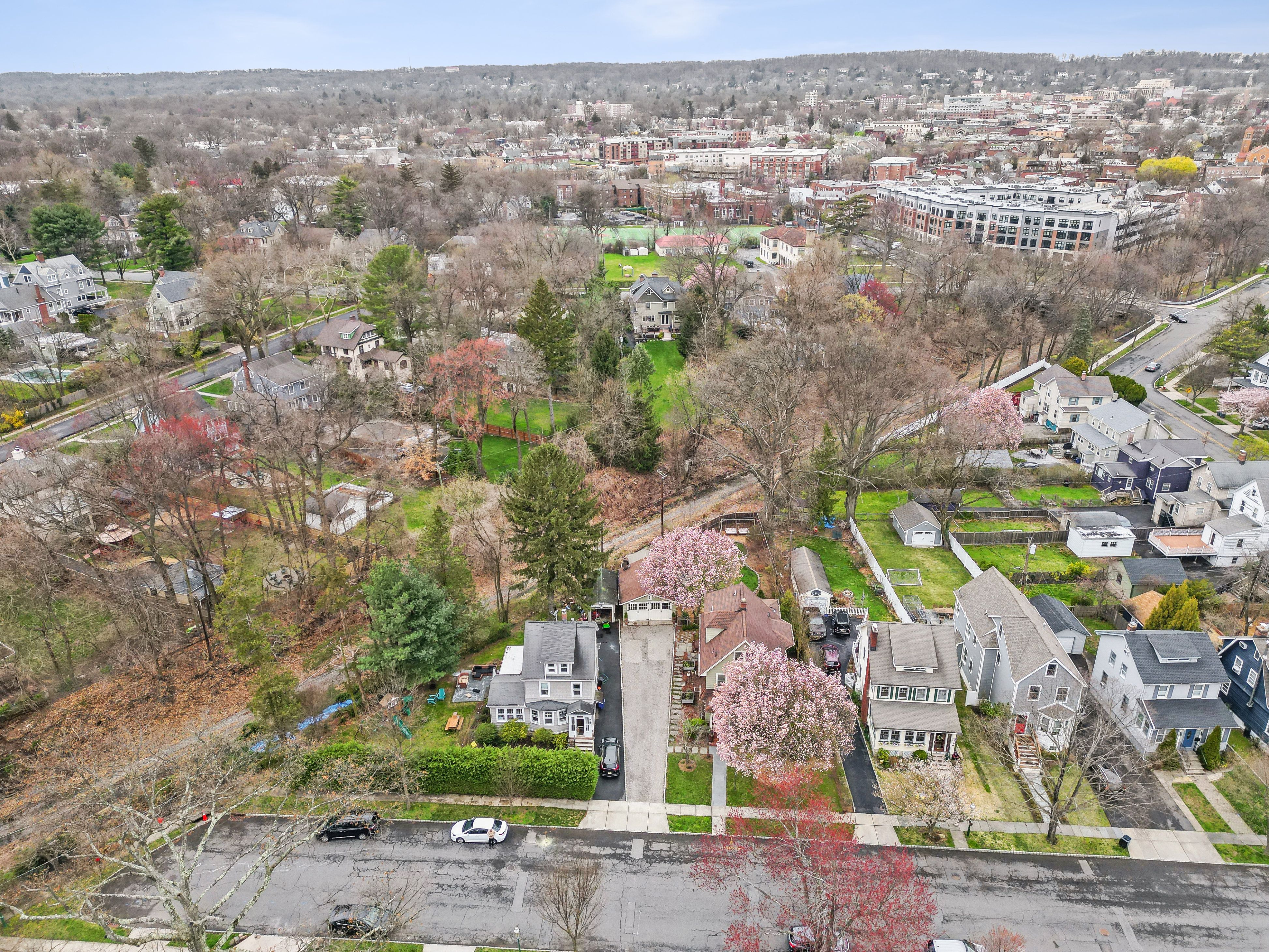 100 Sherman Ave 