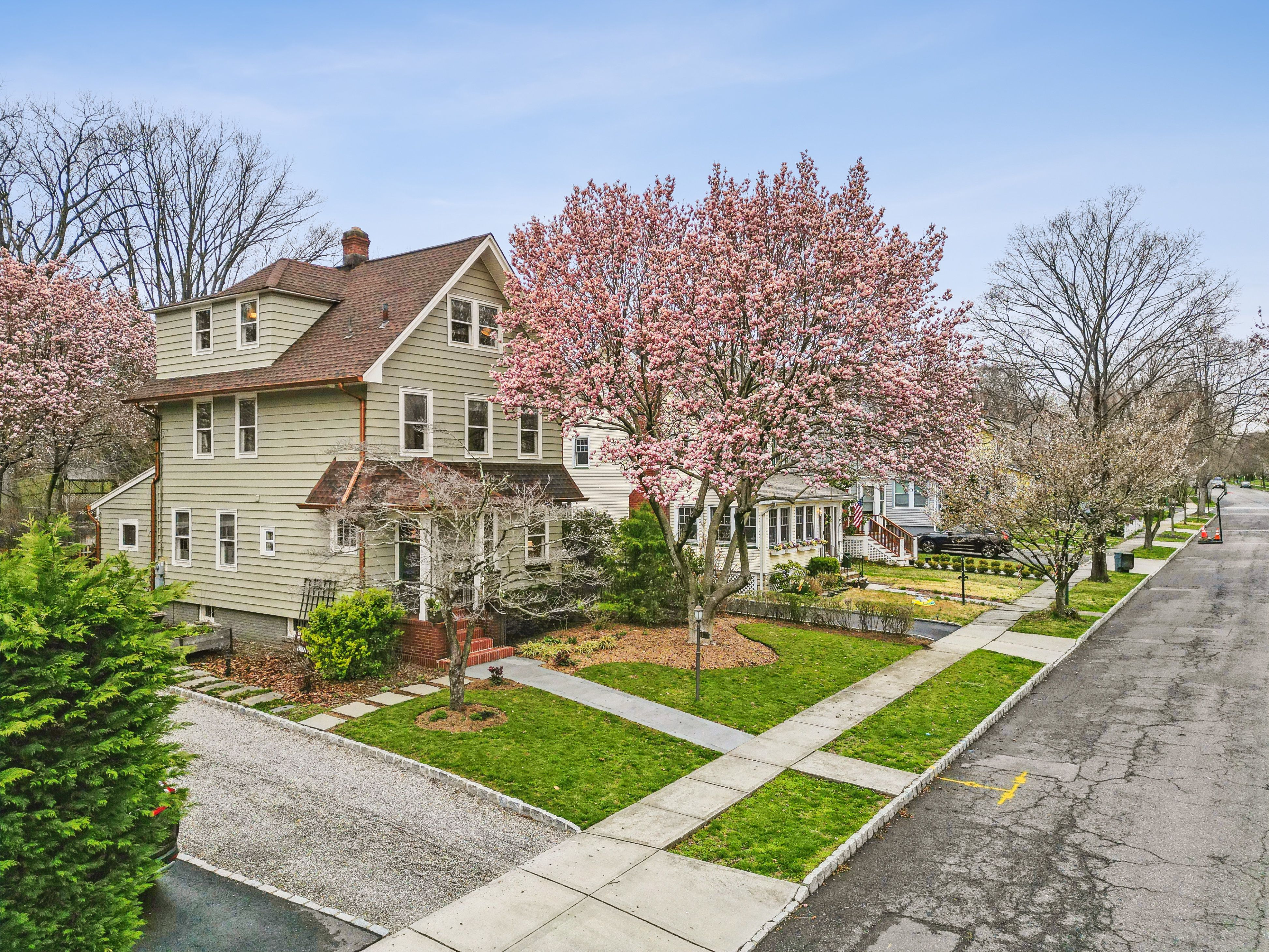 100 Sherman Ave 