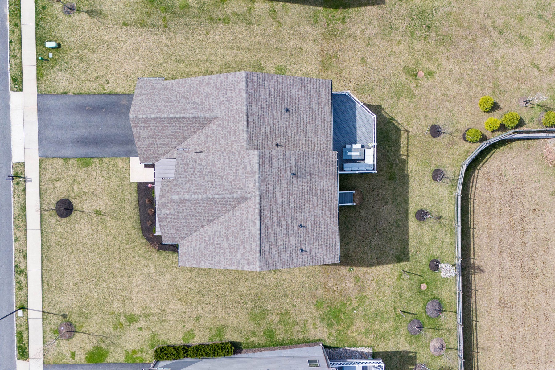 9 Hilltop Dr 