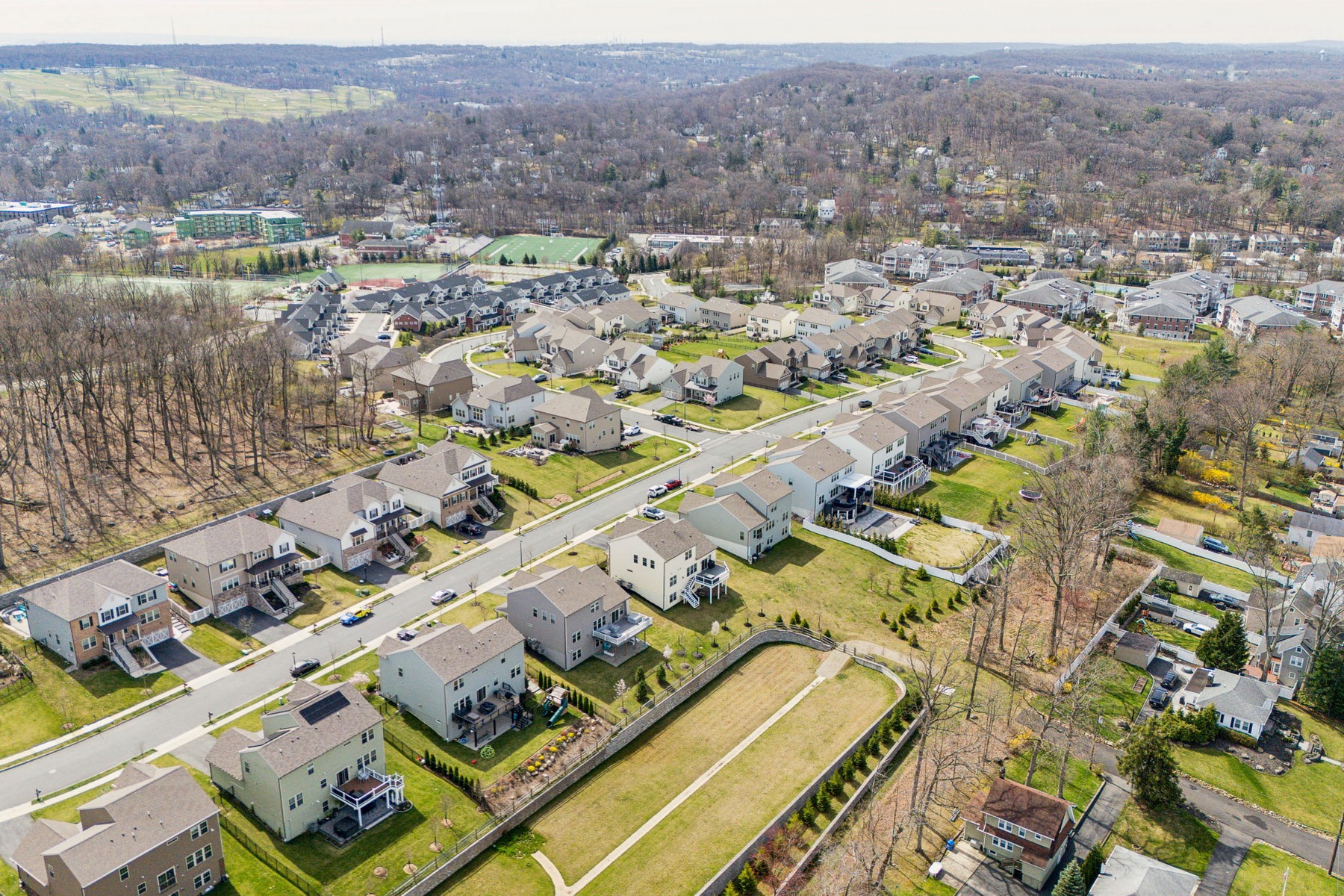 9 Hilltop Dr 