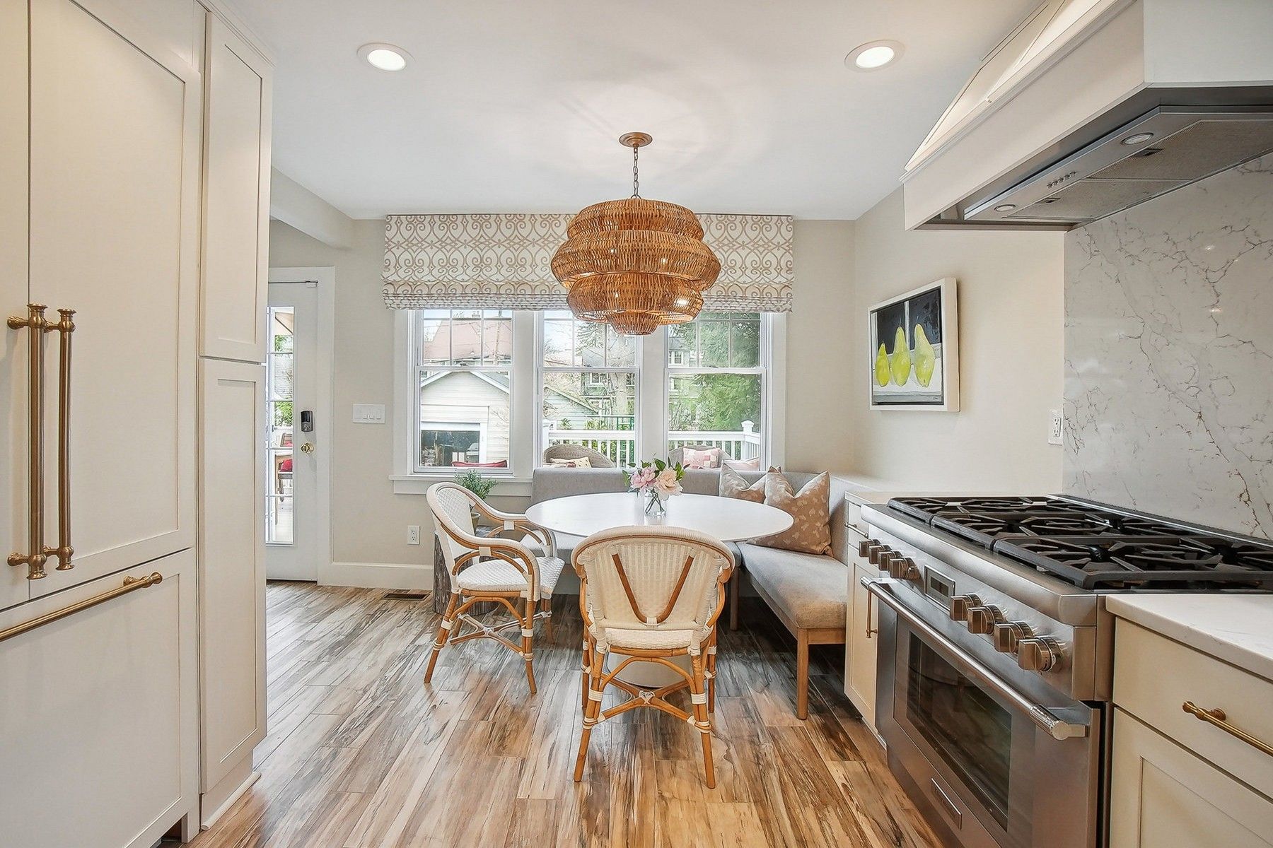 125 Gordonhurst Ave 