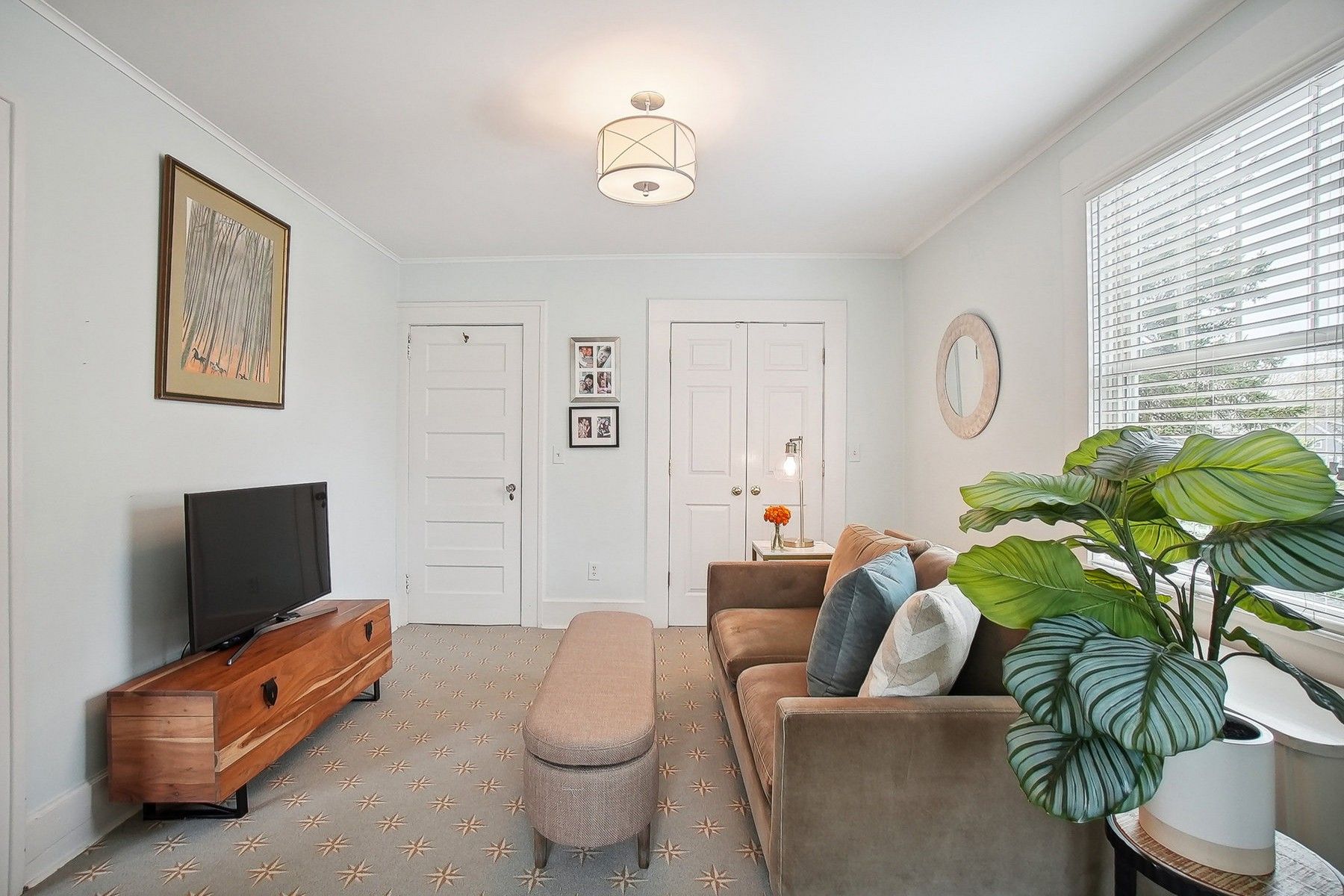 125 Gordonhurst Ave 
