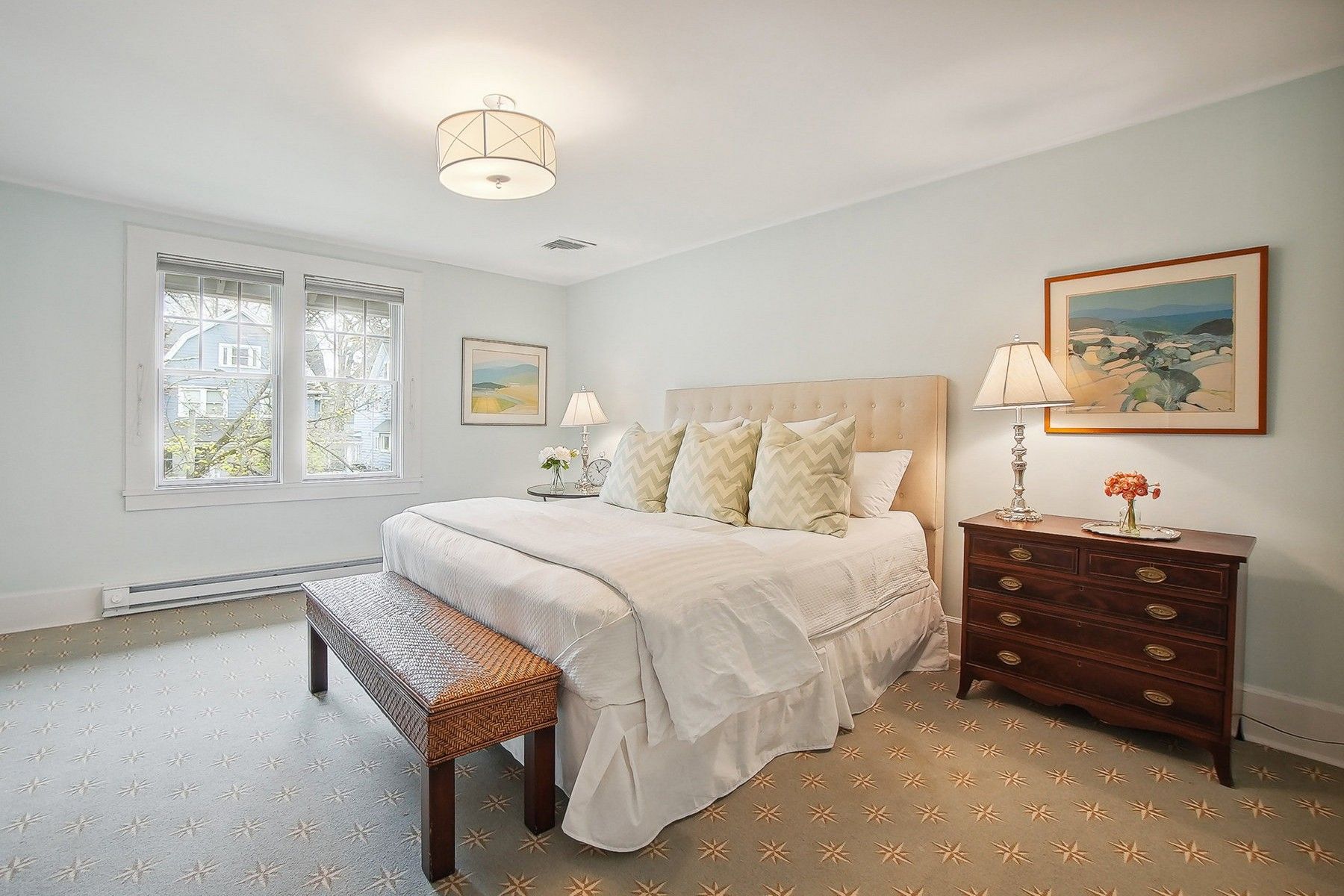 125 Gordonhurst Ave 