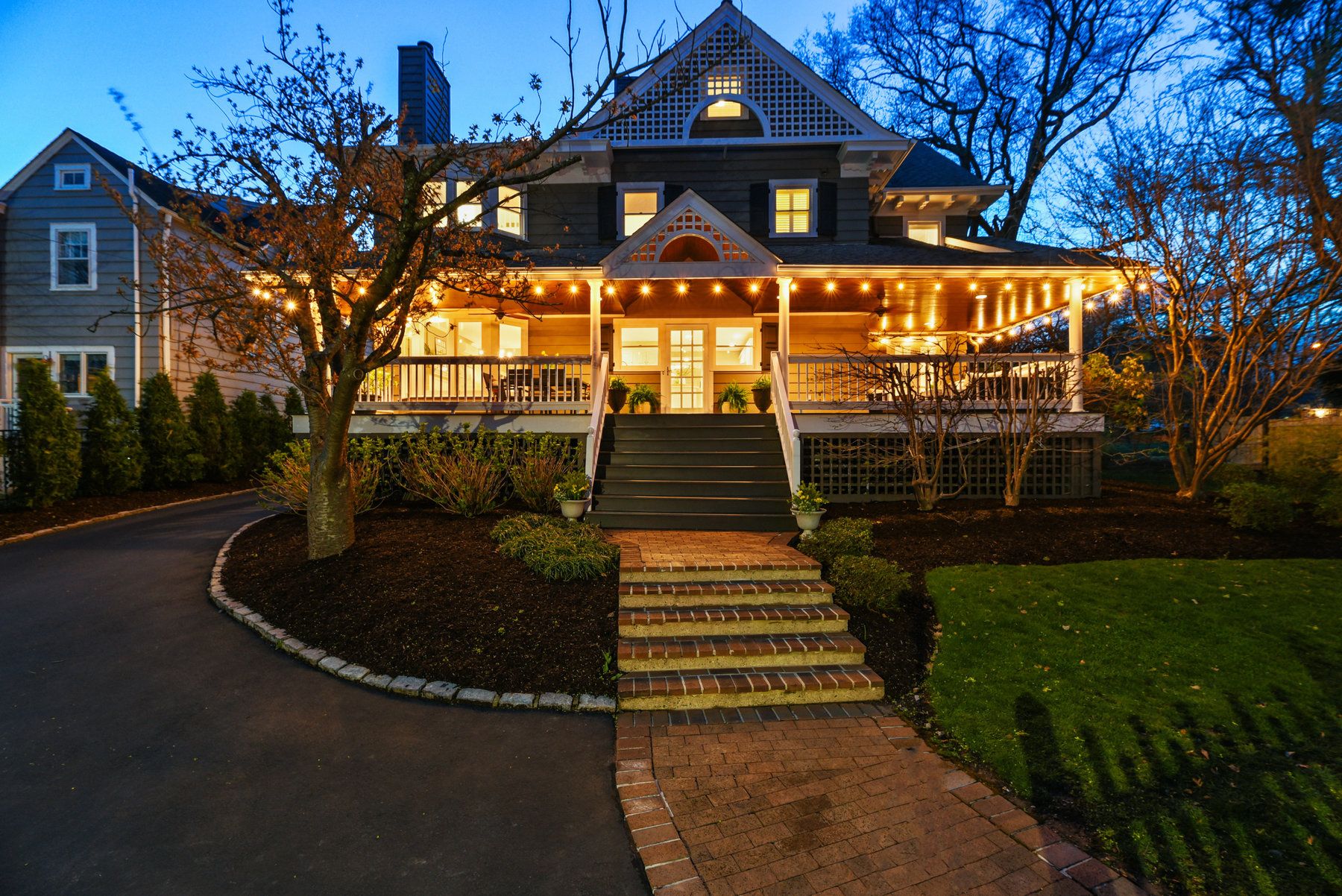 305 Park Street 